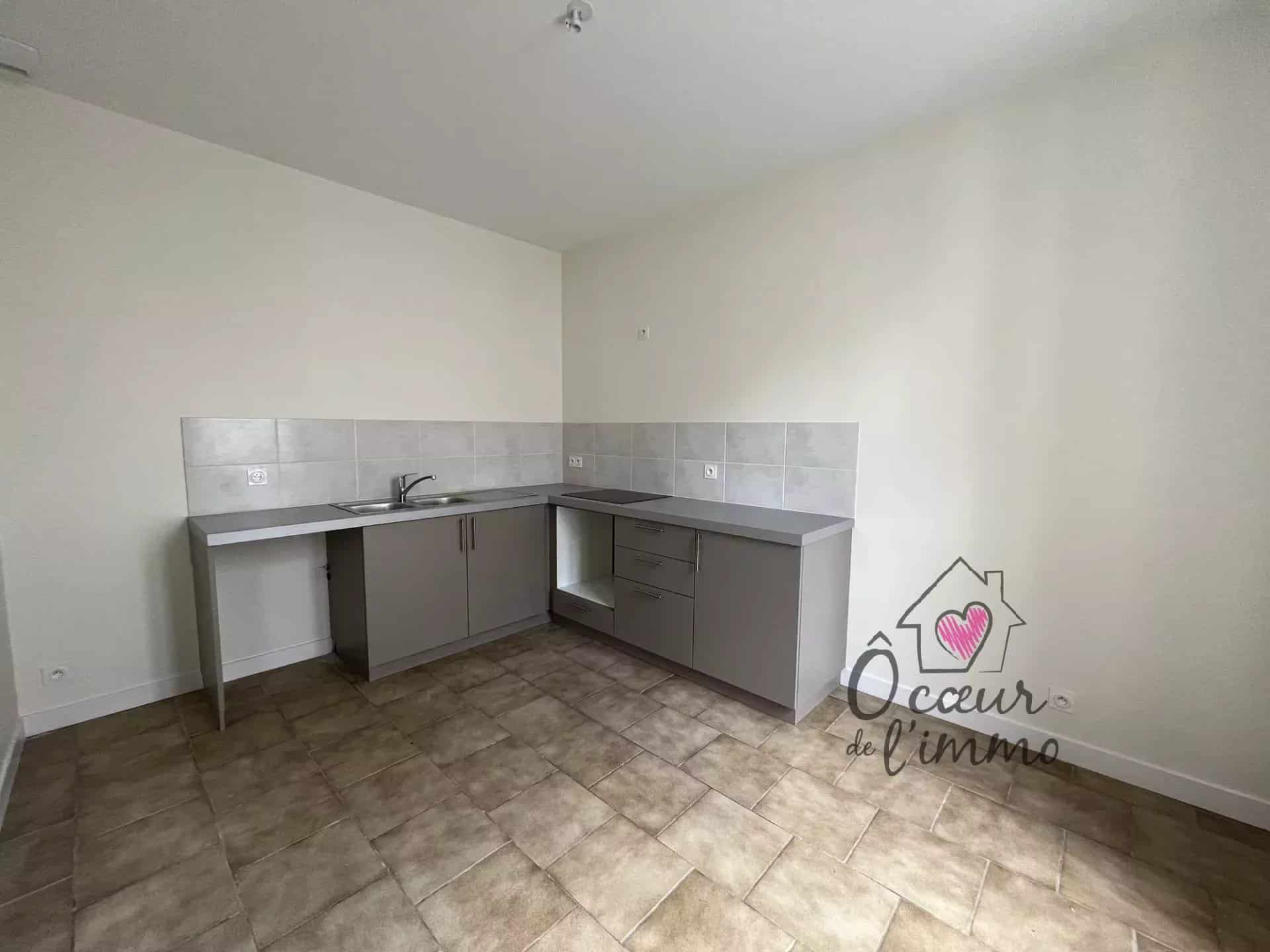 CHOLET- CENTRE VILLE MAISON T5