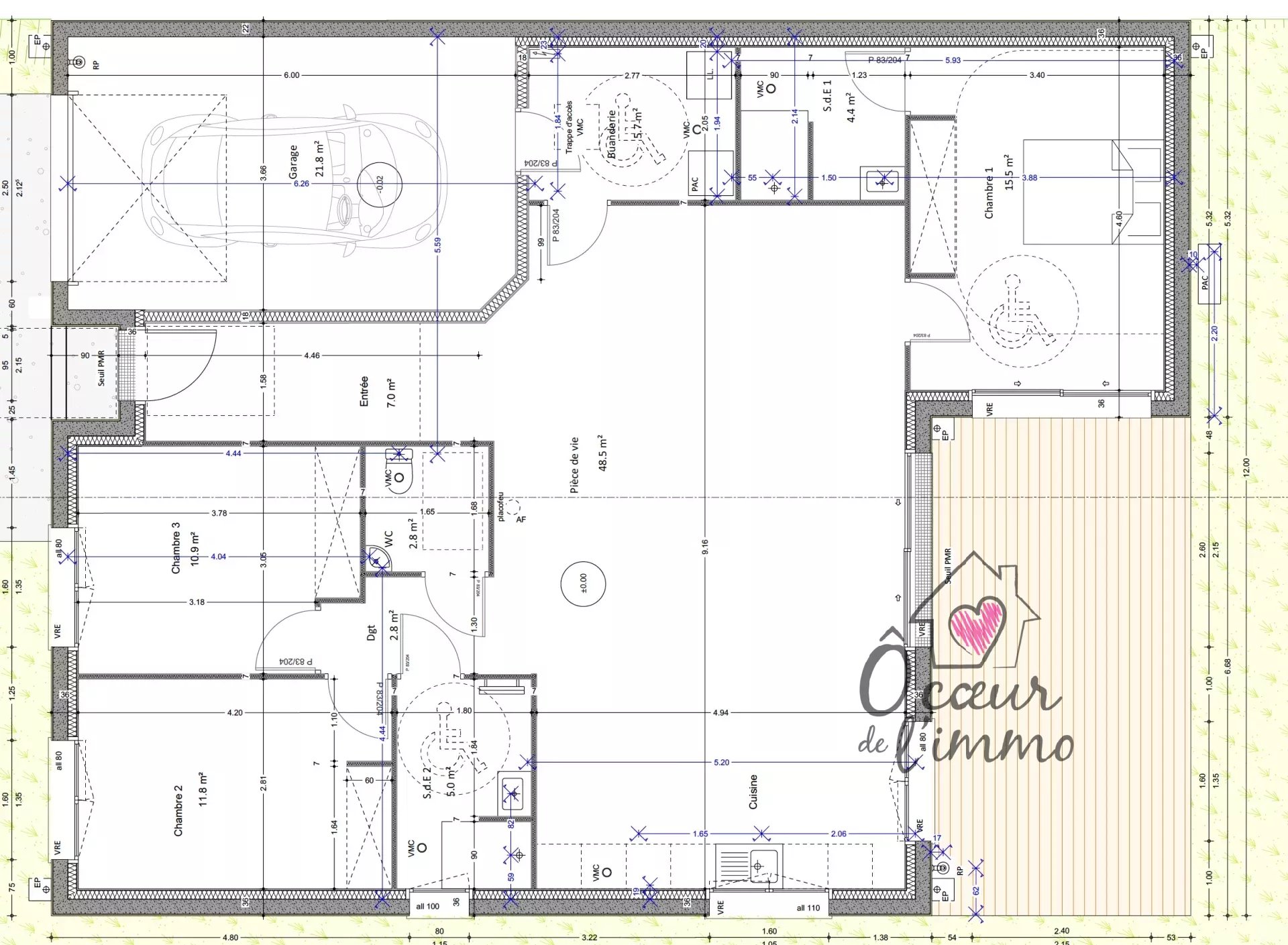 Beau plain pied : 3 chambres de 115 m2 + 1 garage.