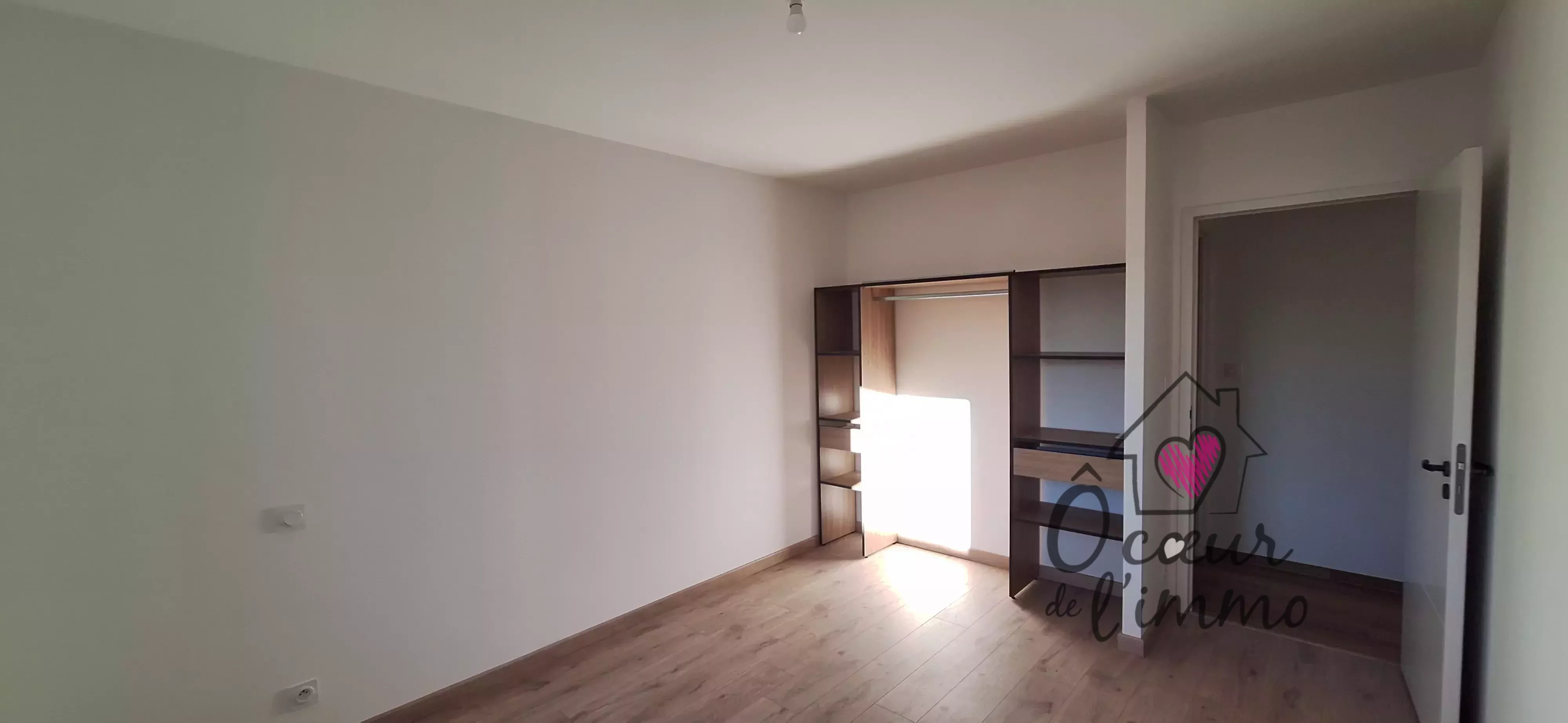 Plain pied : 3 chambres avec double garage de 38m2