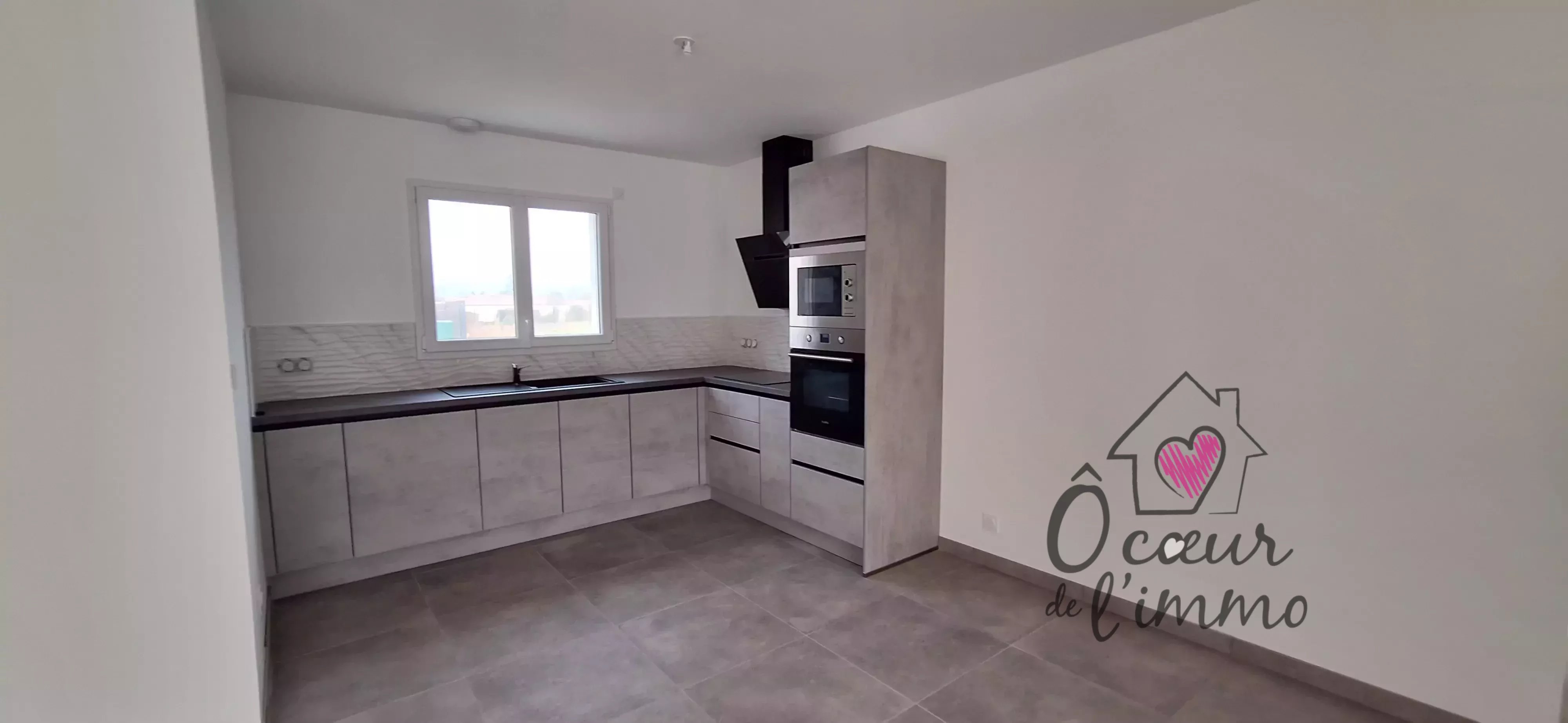 Plain pied  PMR  : 3 chambres + garage