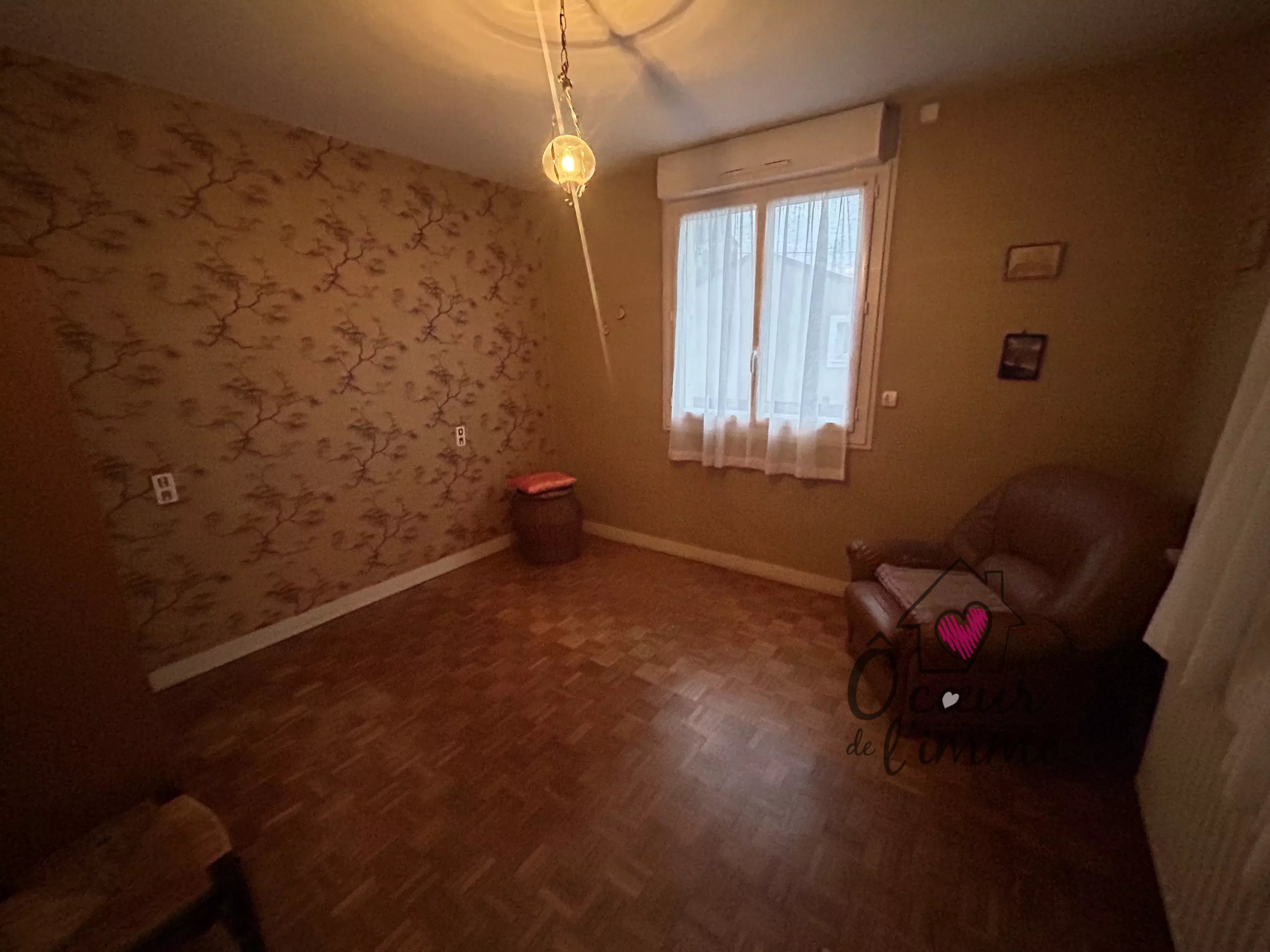 Maison et batiment de 160M²