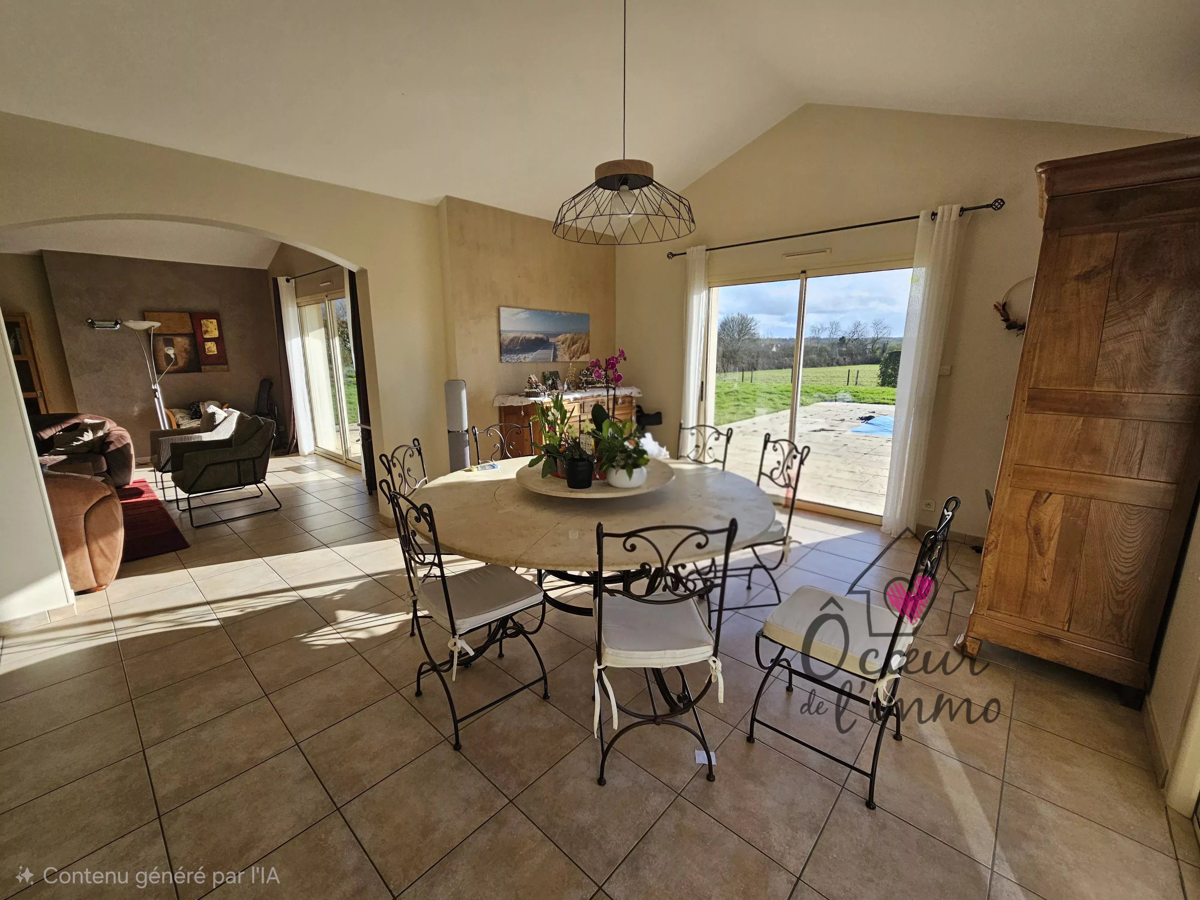 PAVILLON INDEPENDANT