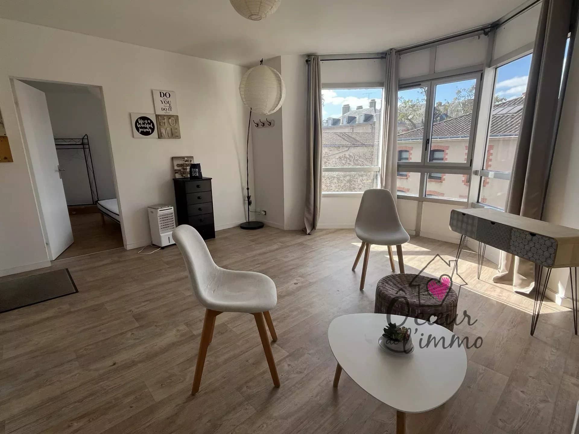 CENTRE VILLE CHOLET T2 MEUBLE