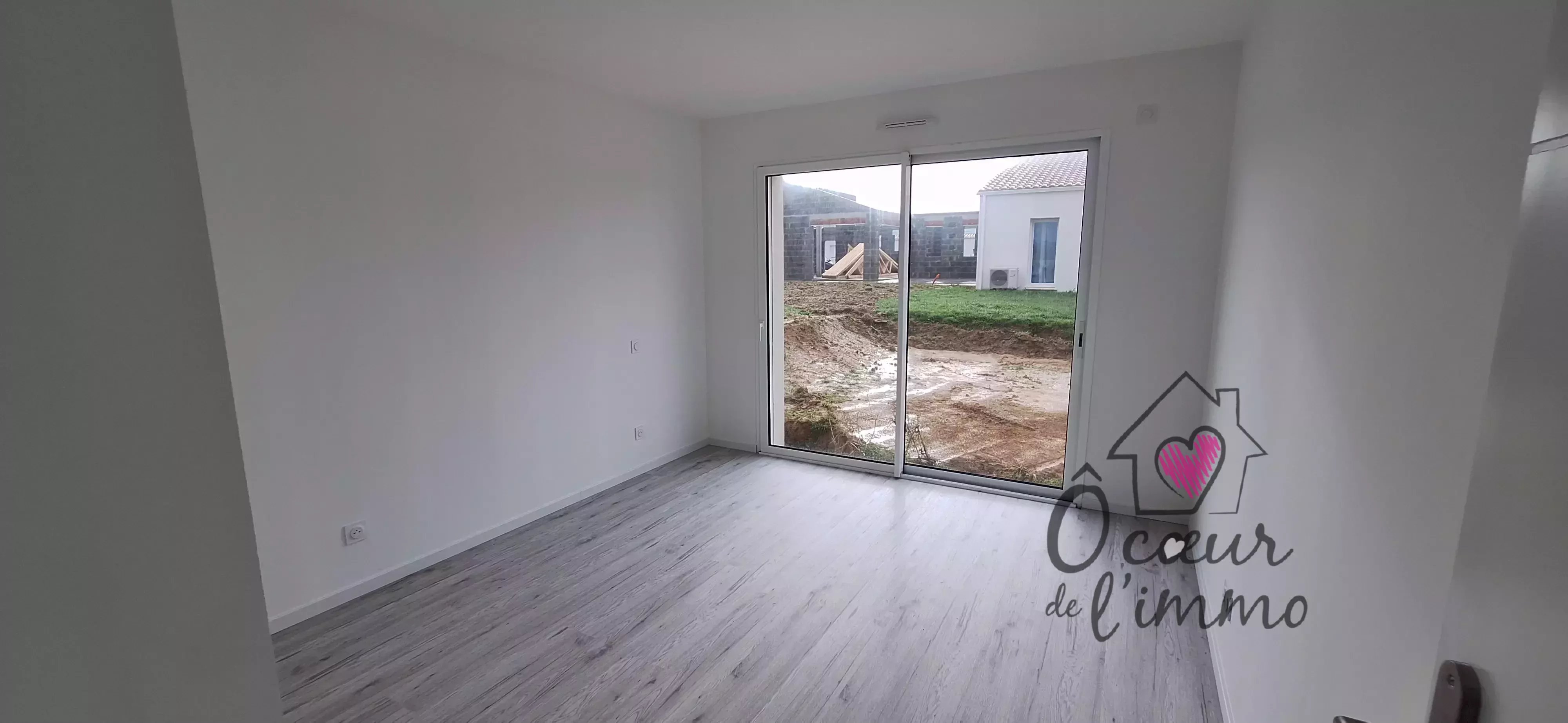 Plain pied PMR : 3 chambres + garage