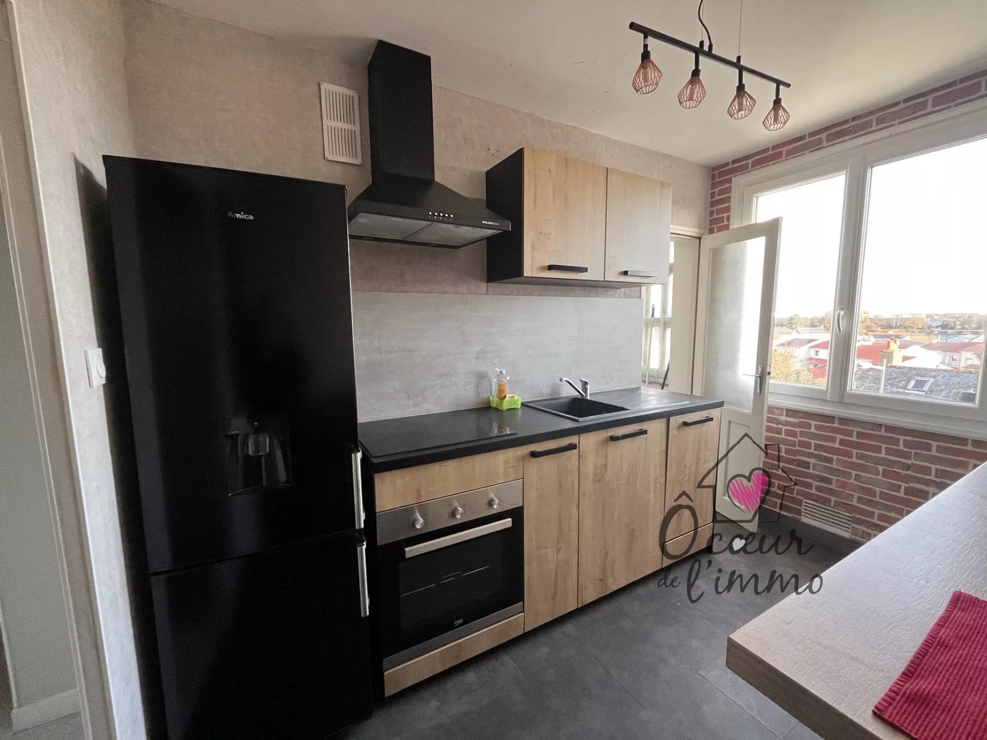CHOLET APPARTEMENT T3 MEUBLE