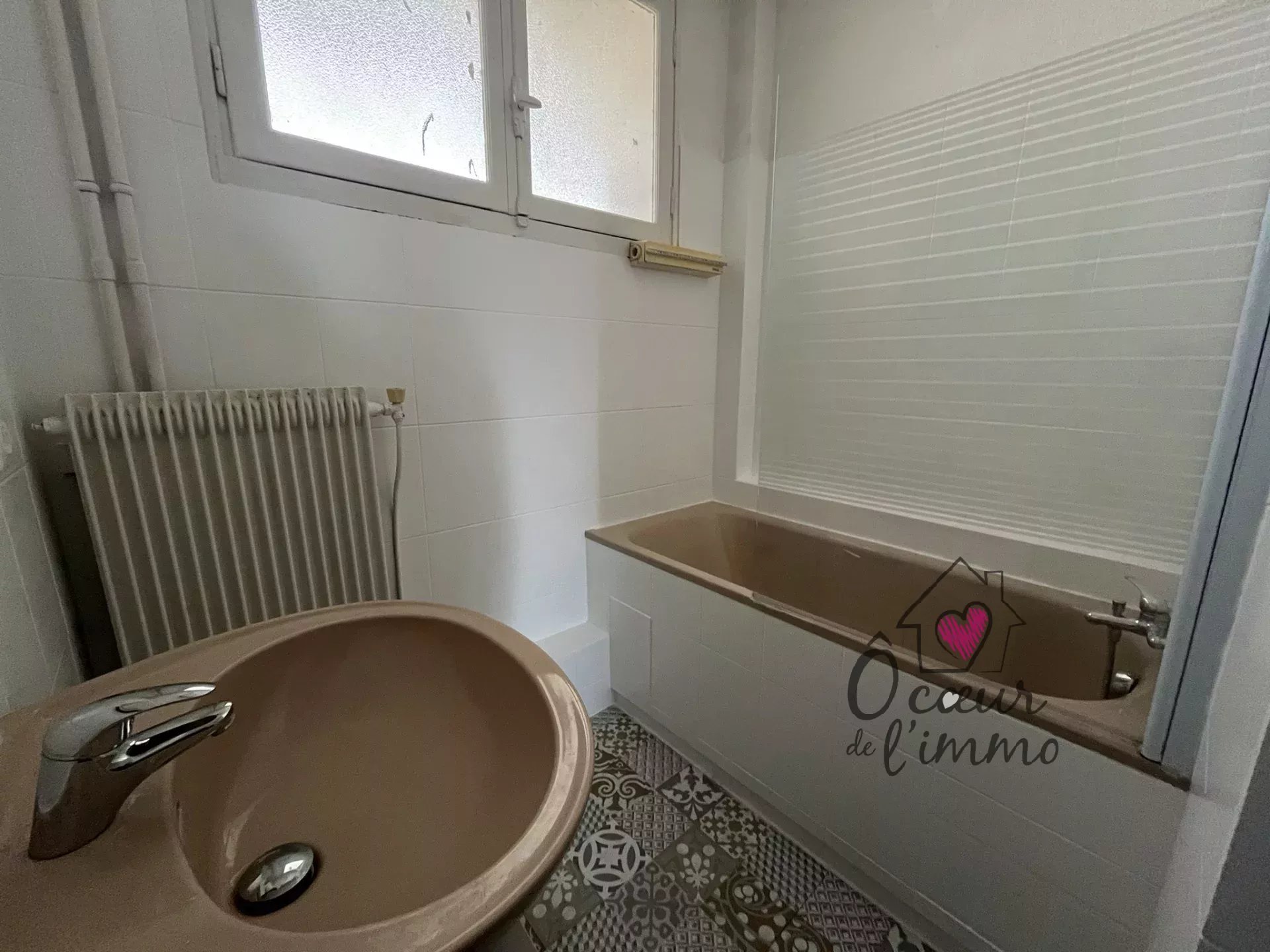 CHOLET APPARTEMENT T3 MEUBLE