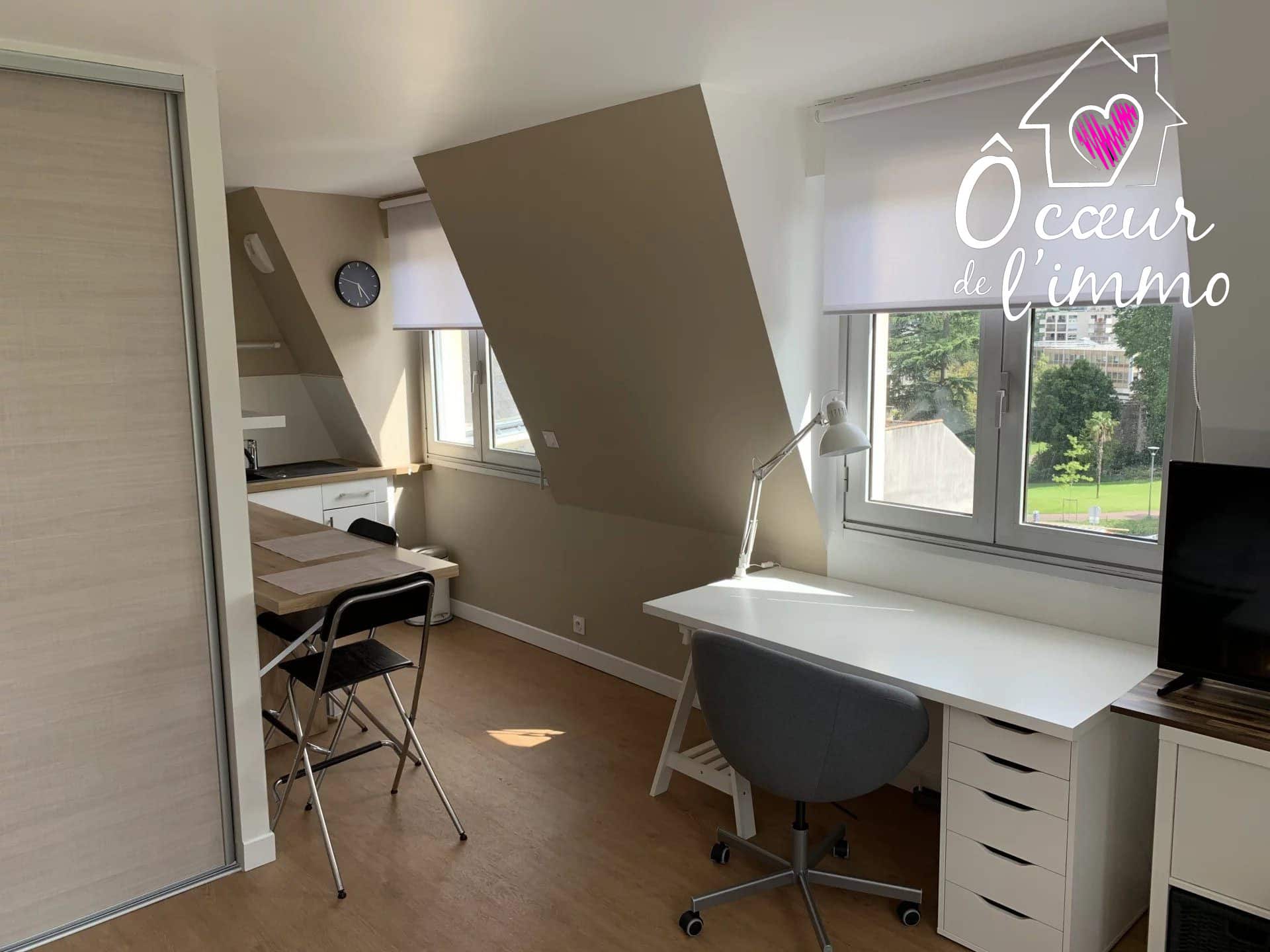 CENTRE VILLE CHOLET – STUDIO MEUBLE