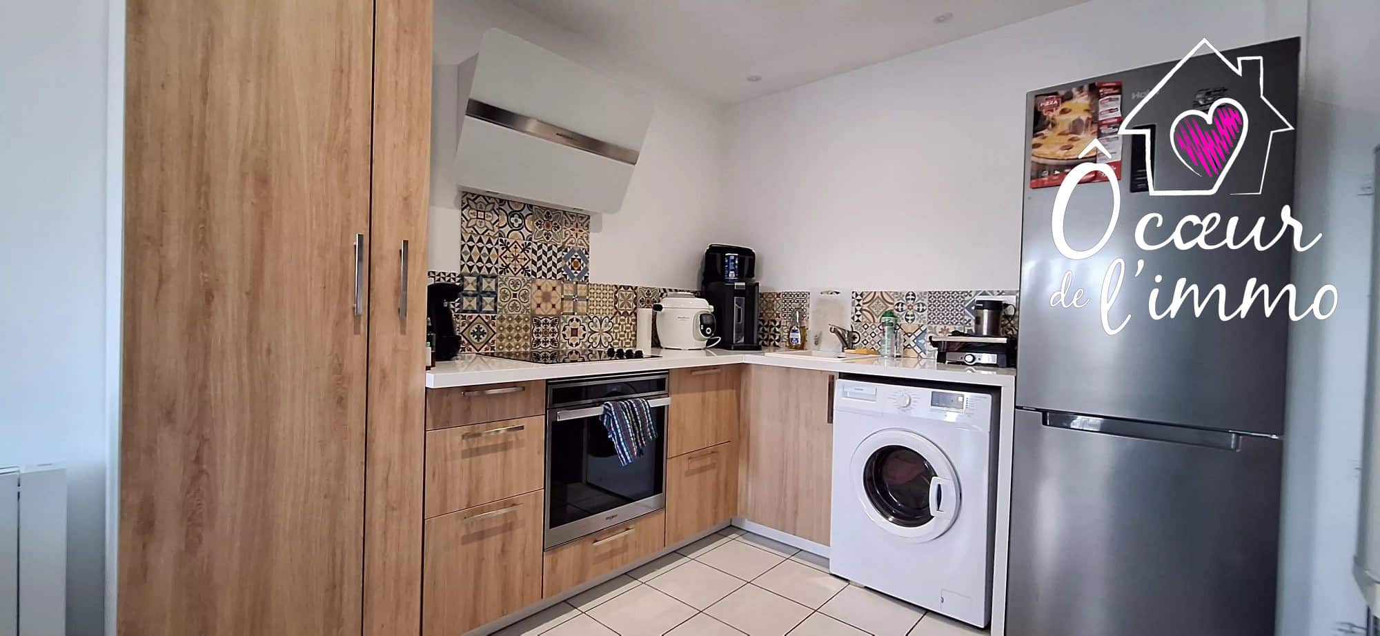 Appartement T2 de 2005 + stationnement privatif.