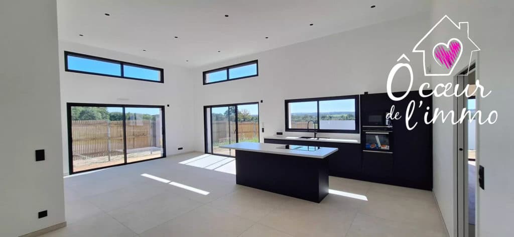 Nouveau : Plain pied 4 chambres :144m2 + garage