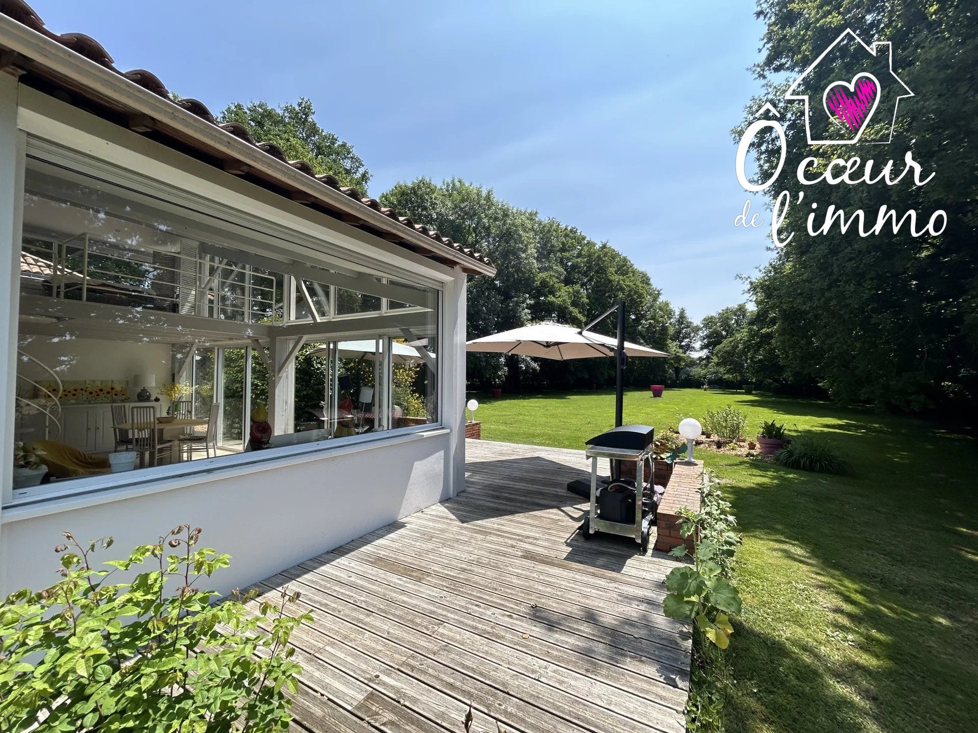 PROPRIÉTÉ AVEC ETANG