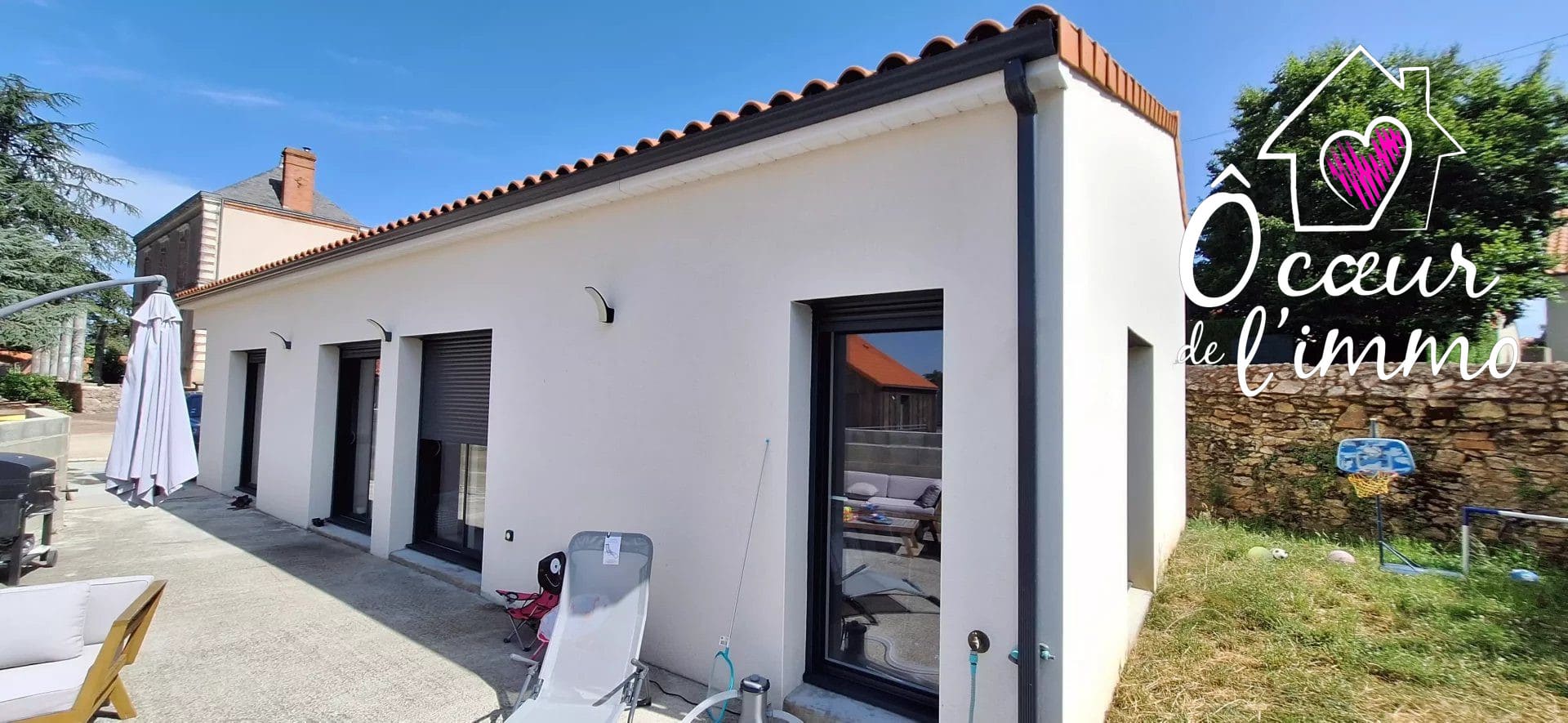 Plain pied : 4 chambres avec jardinet