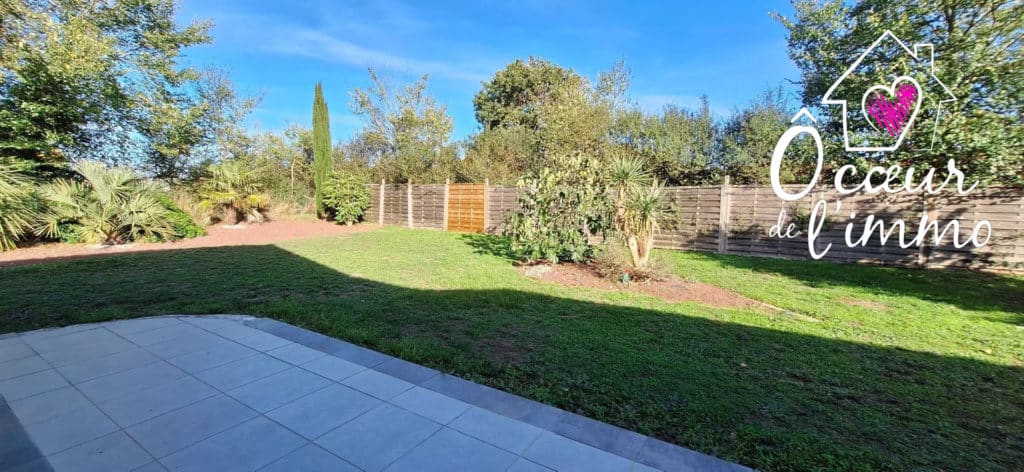 Plain pied : 4 chambres avec garage.
