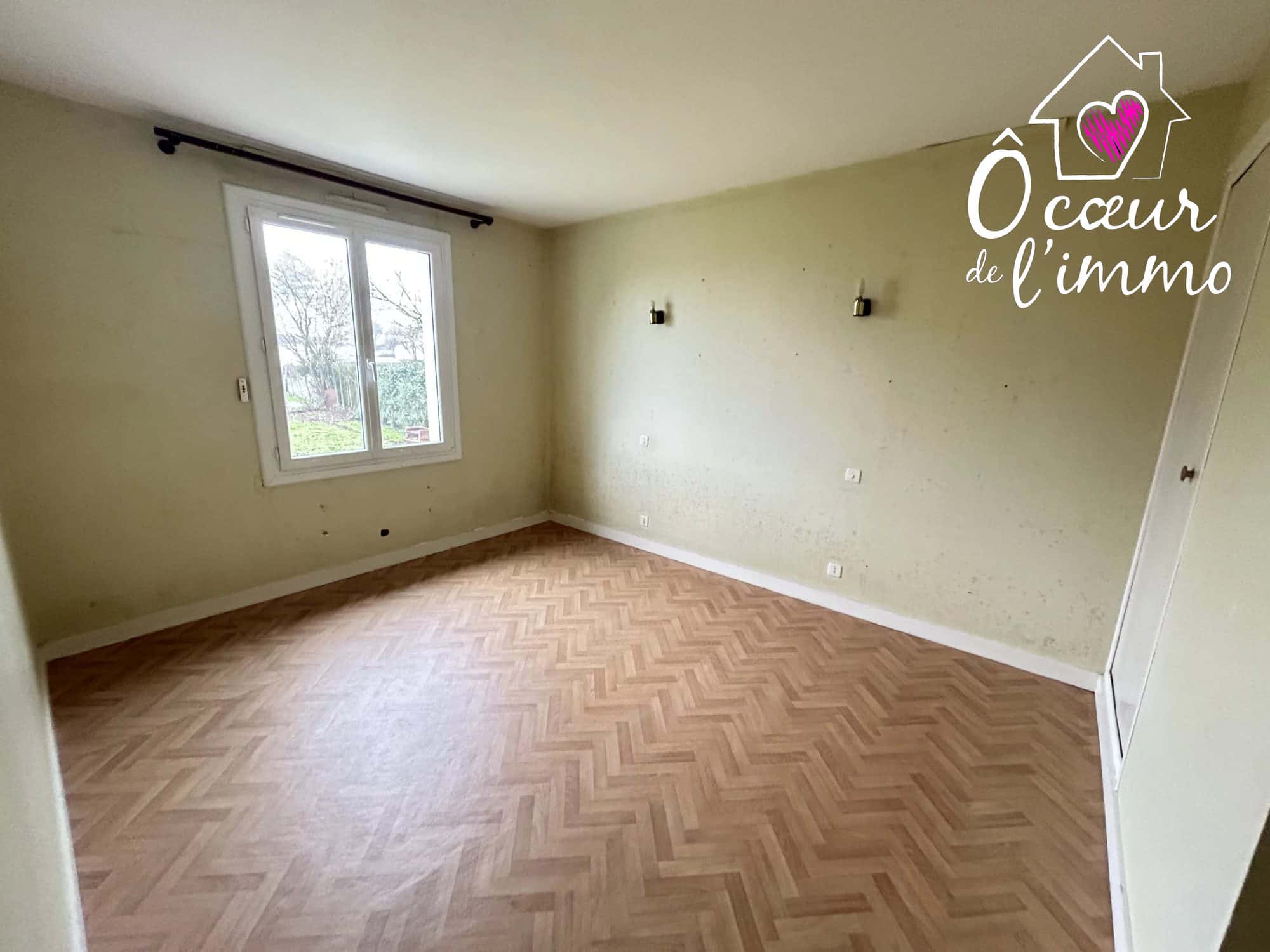 PAVILLON SUR SOUS SOL de 108M²