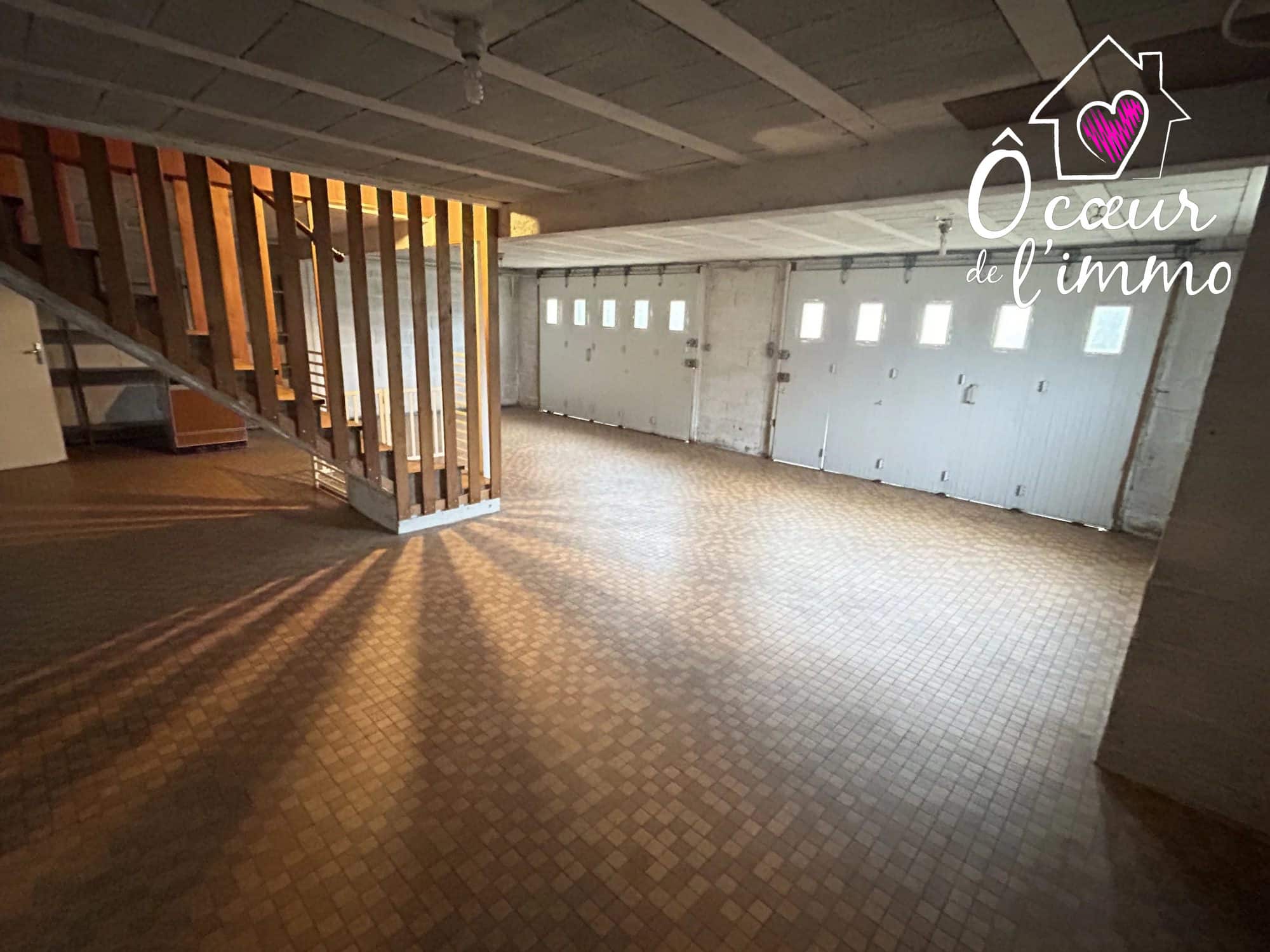 PAVILLON SUR SOUS SOL de 108M²