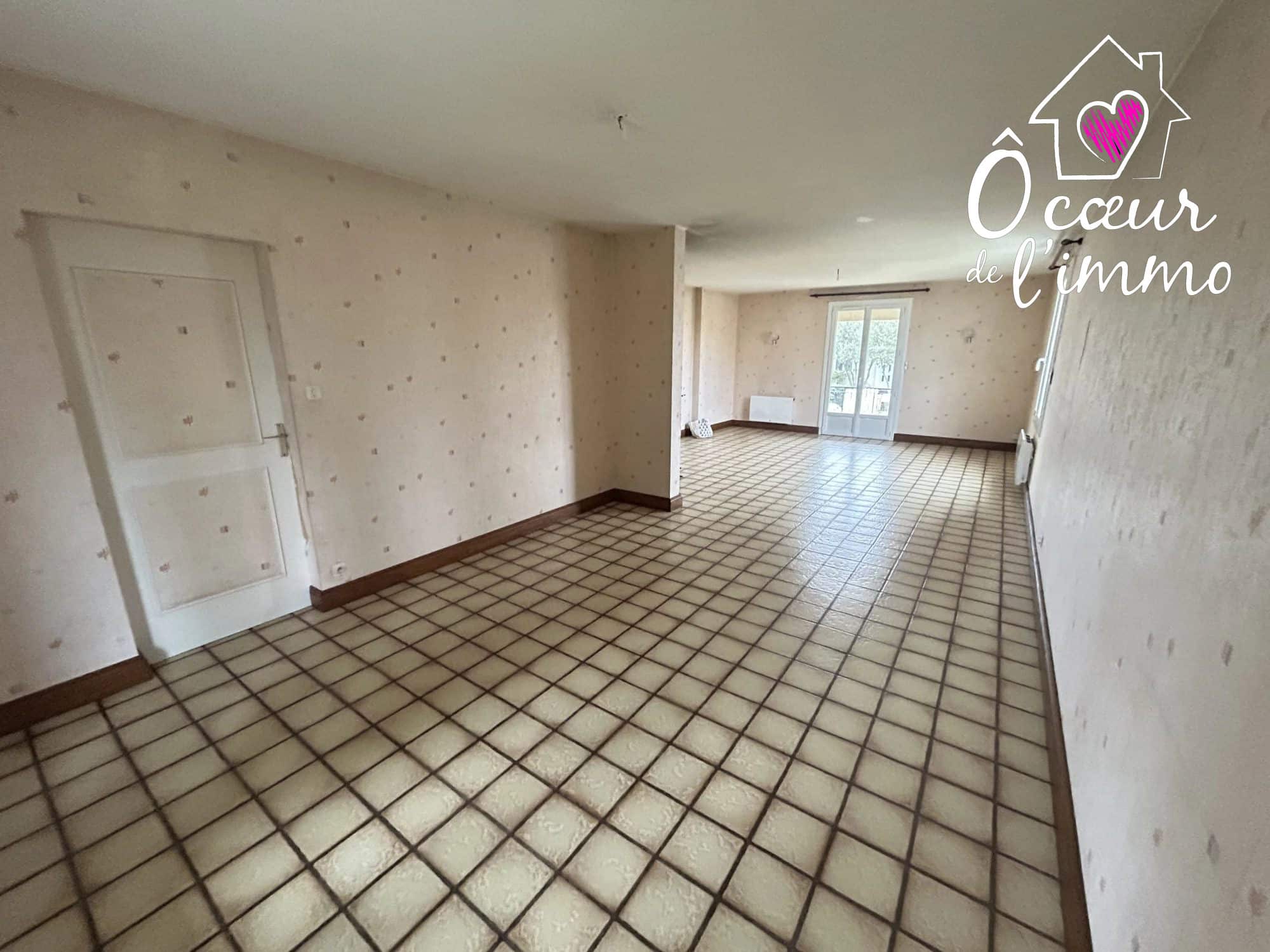 PAVILLON SUR SOUS SOL de 108M²