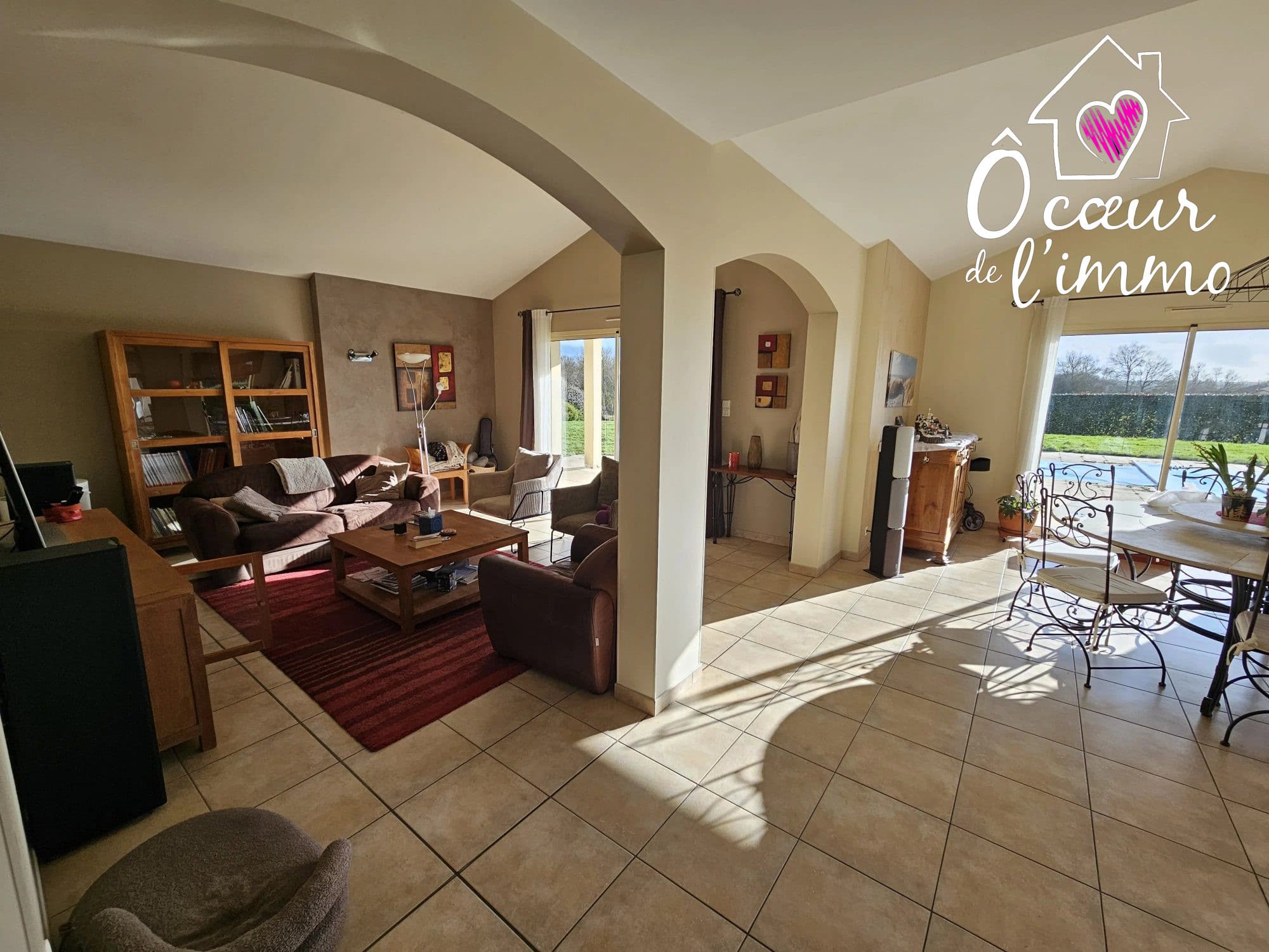 PAVILLON INDEPENDANT