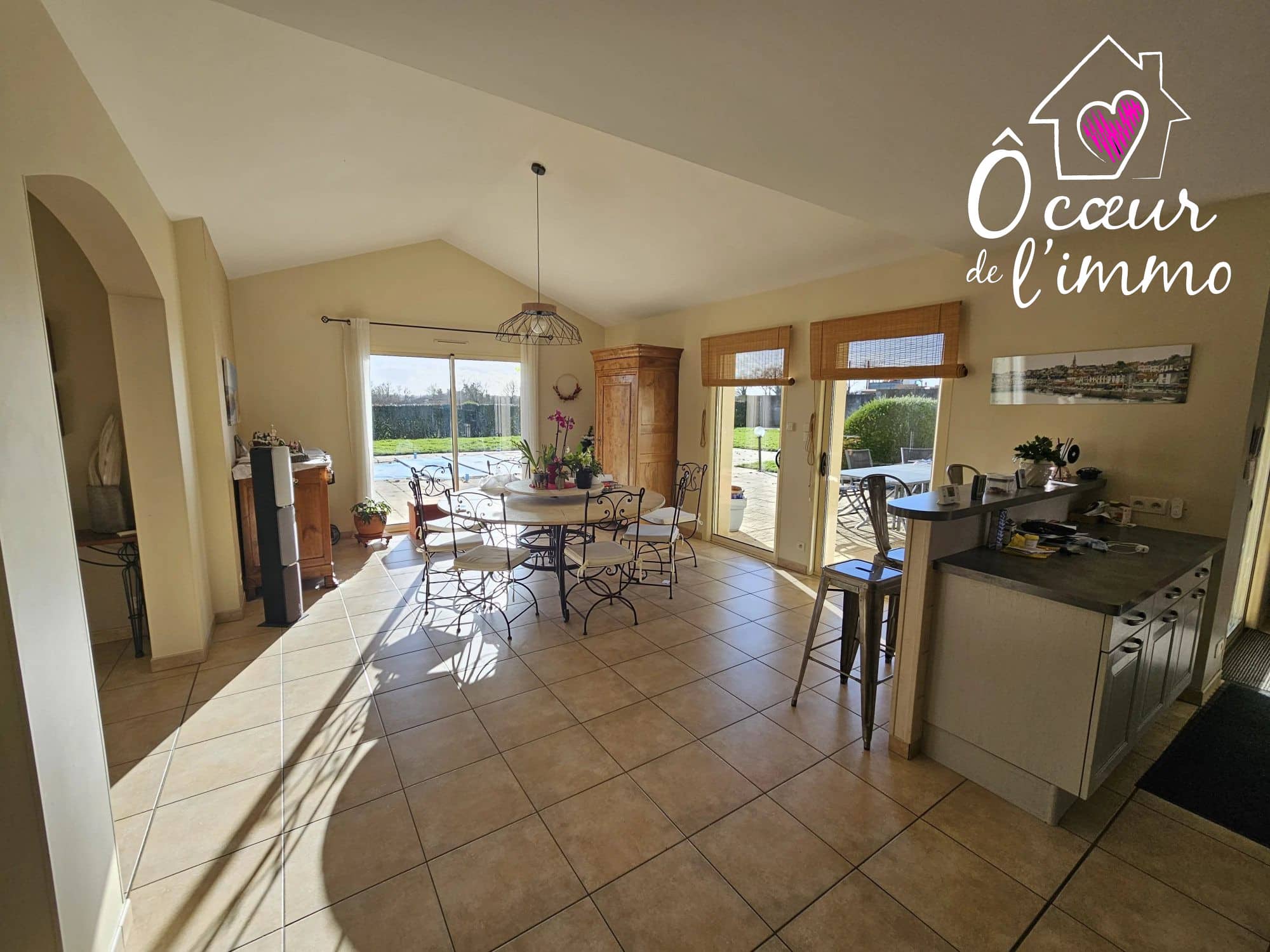 PAVILLON INDEPENDANT