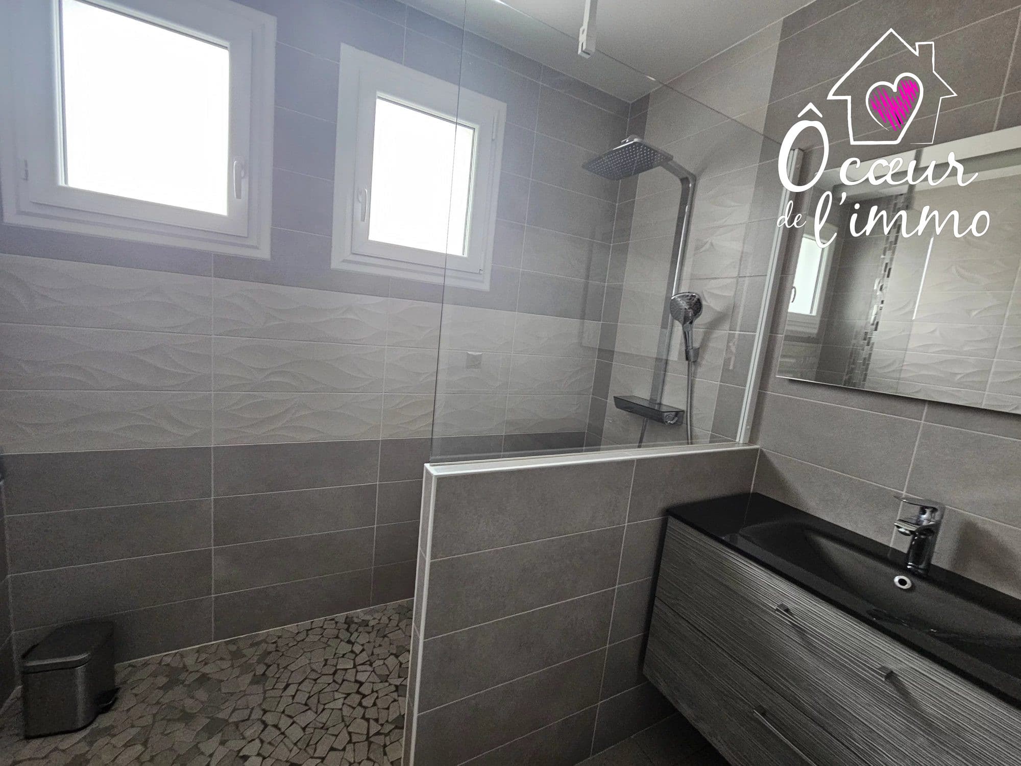 PAVILLON INDEPENDANT