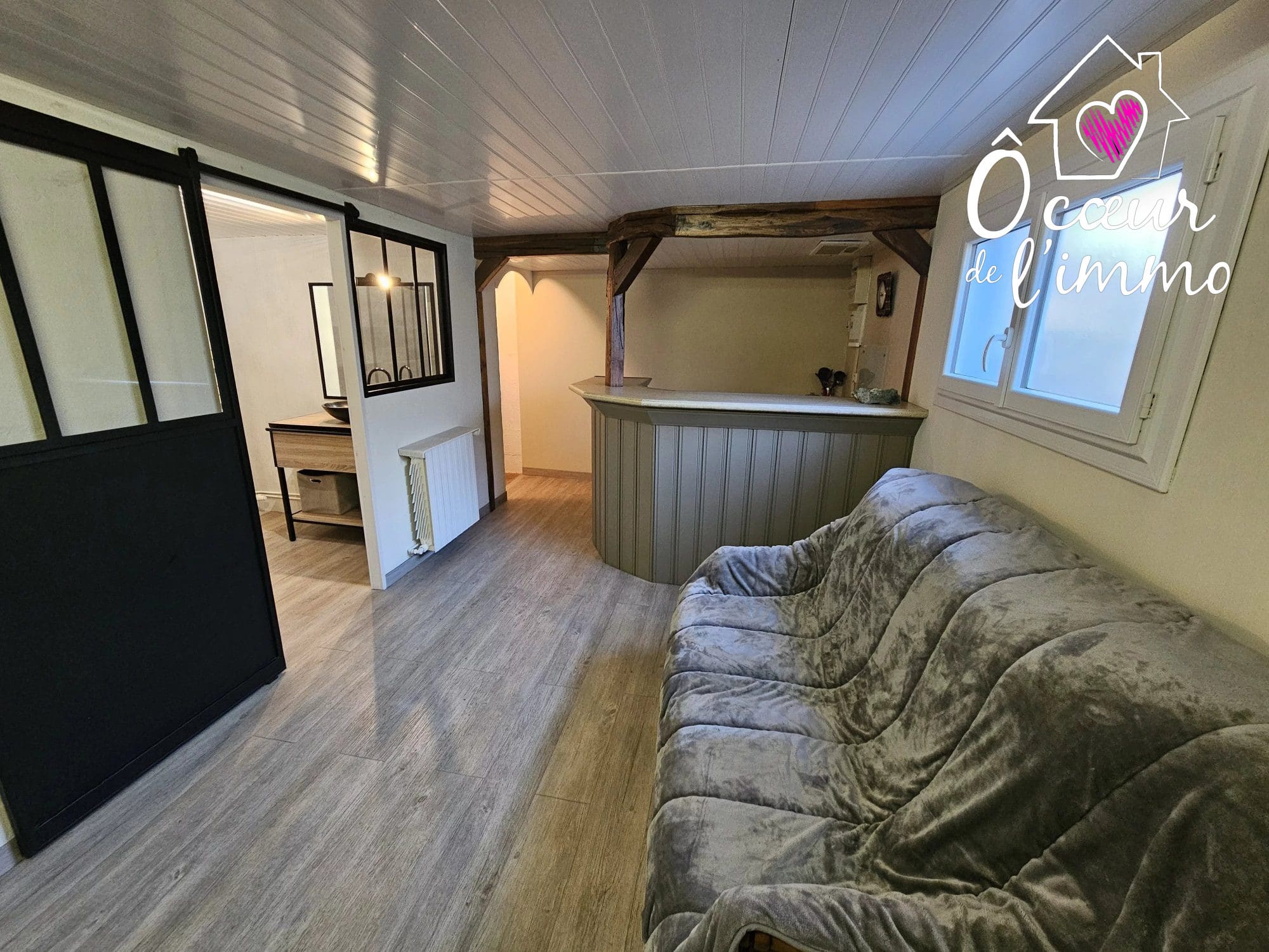 PAVILLON INDEPENDANT