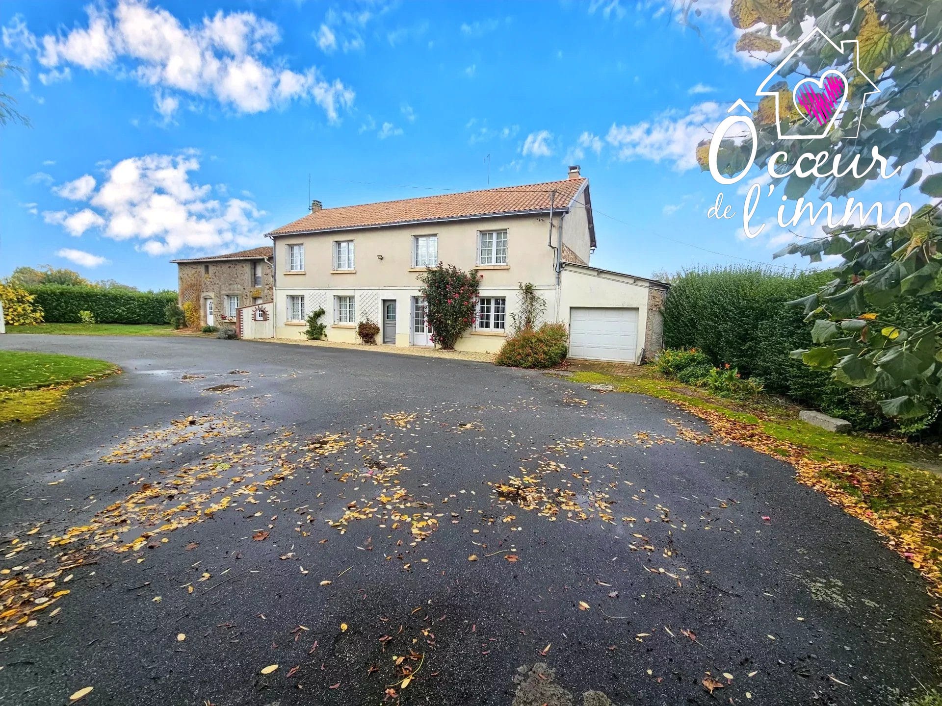 LONGERE 262M² SUR 3000M² de TERRAIN