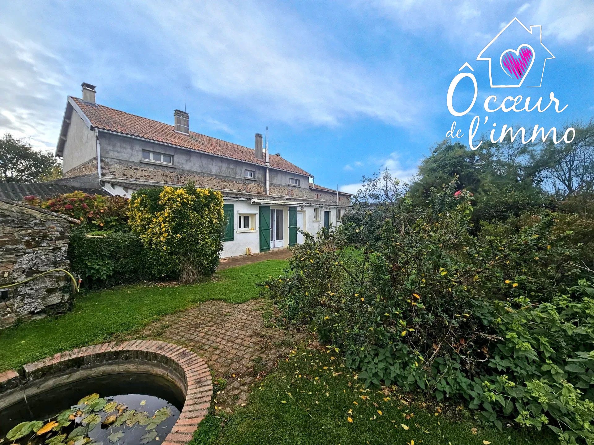 LONGERE 262M² SUR 3000M² de TERRAIN