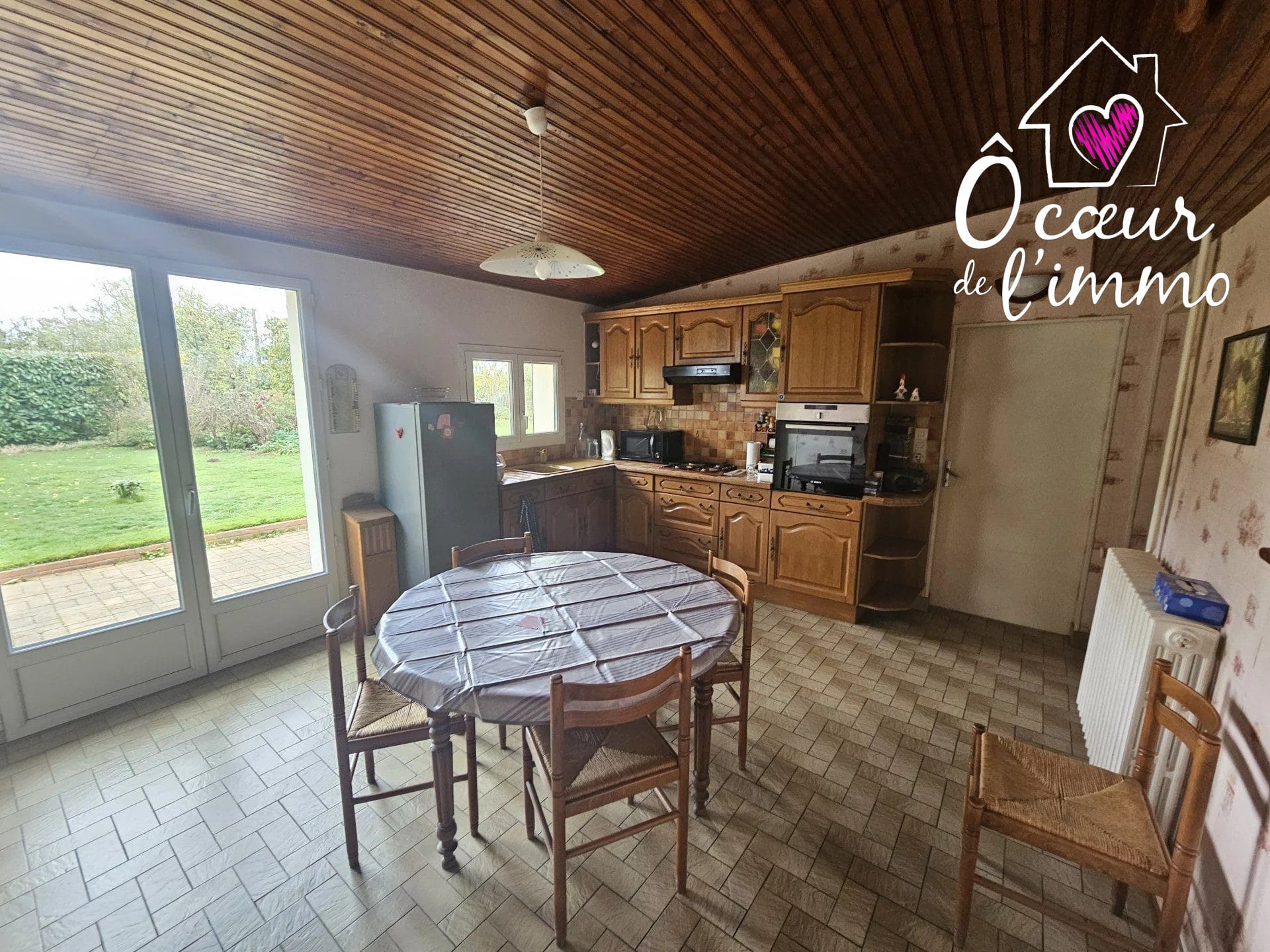 LONGERE 262M² SUR 3000M² de TERRAIN