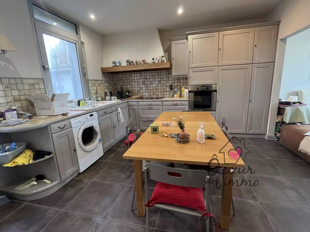 CHOLET APPARTEMENT T3