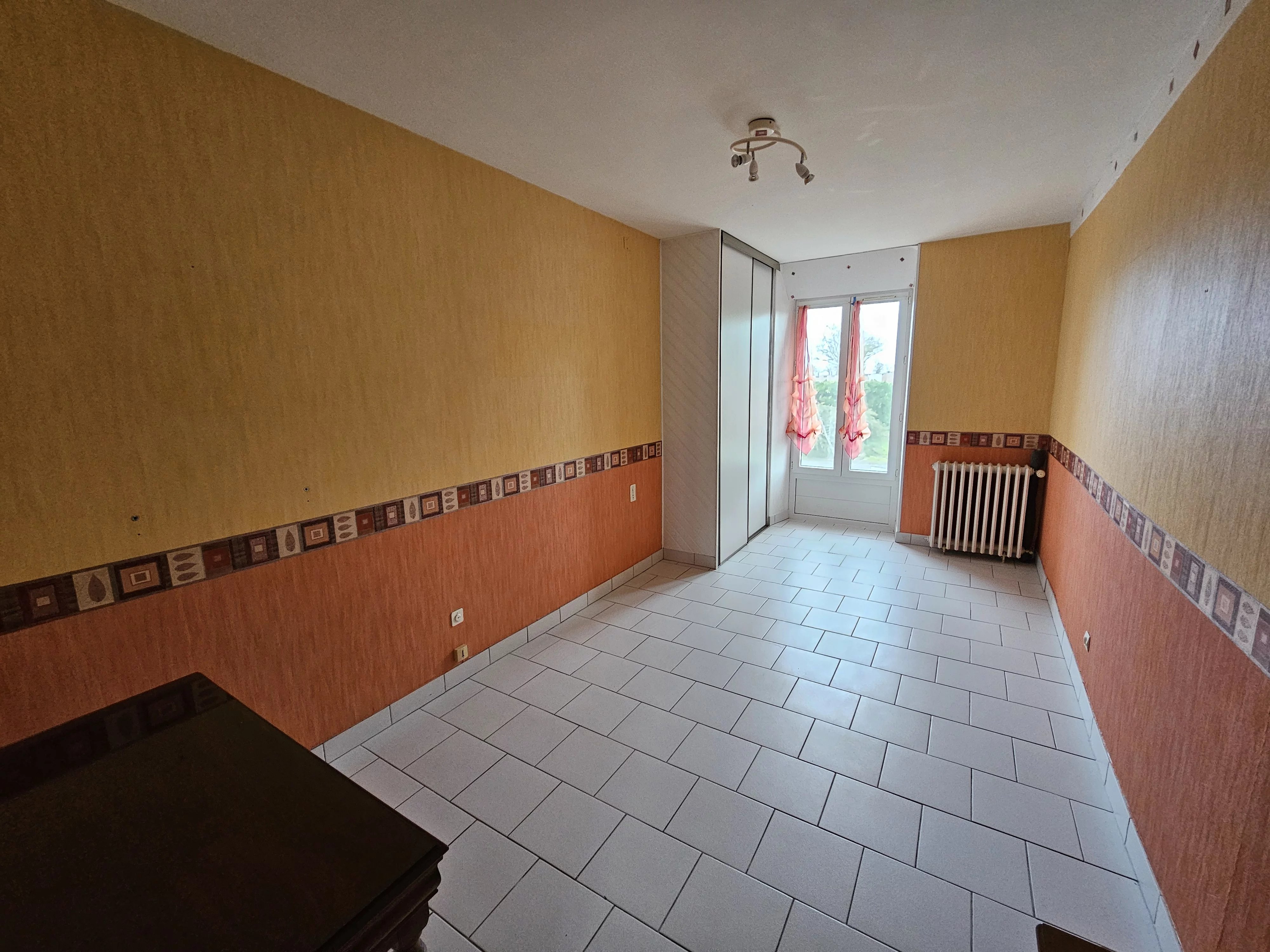 A 5 MINUTES DE CHOLET EN CAMPAGNE!