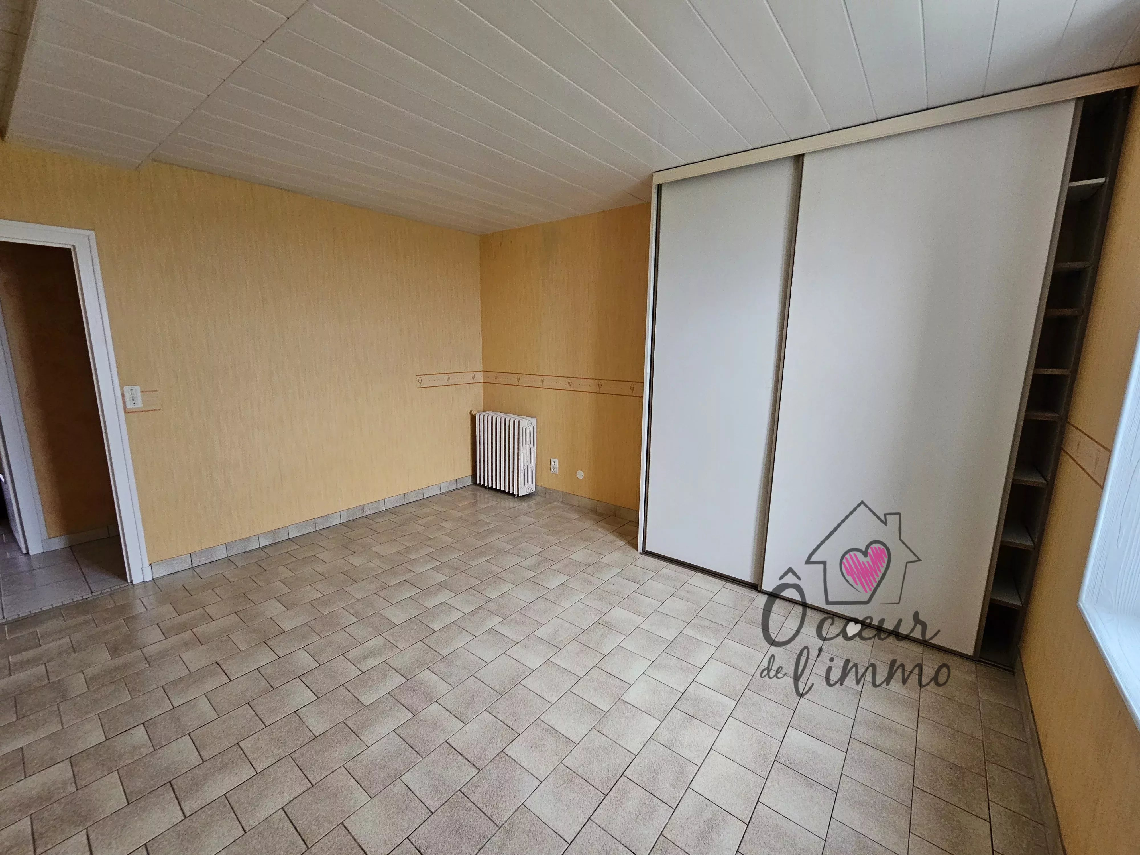 A 5 MINUTES DE CHOLET EN CAMPAGNE!