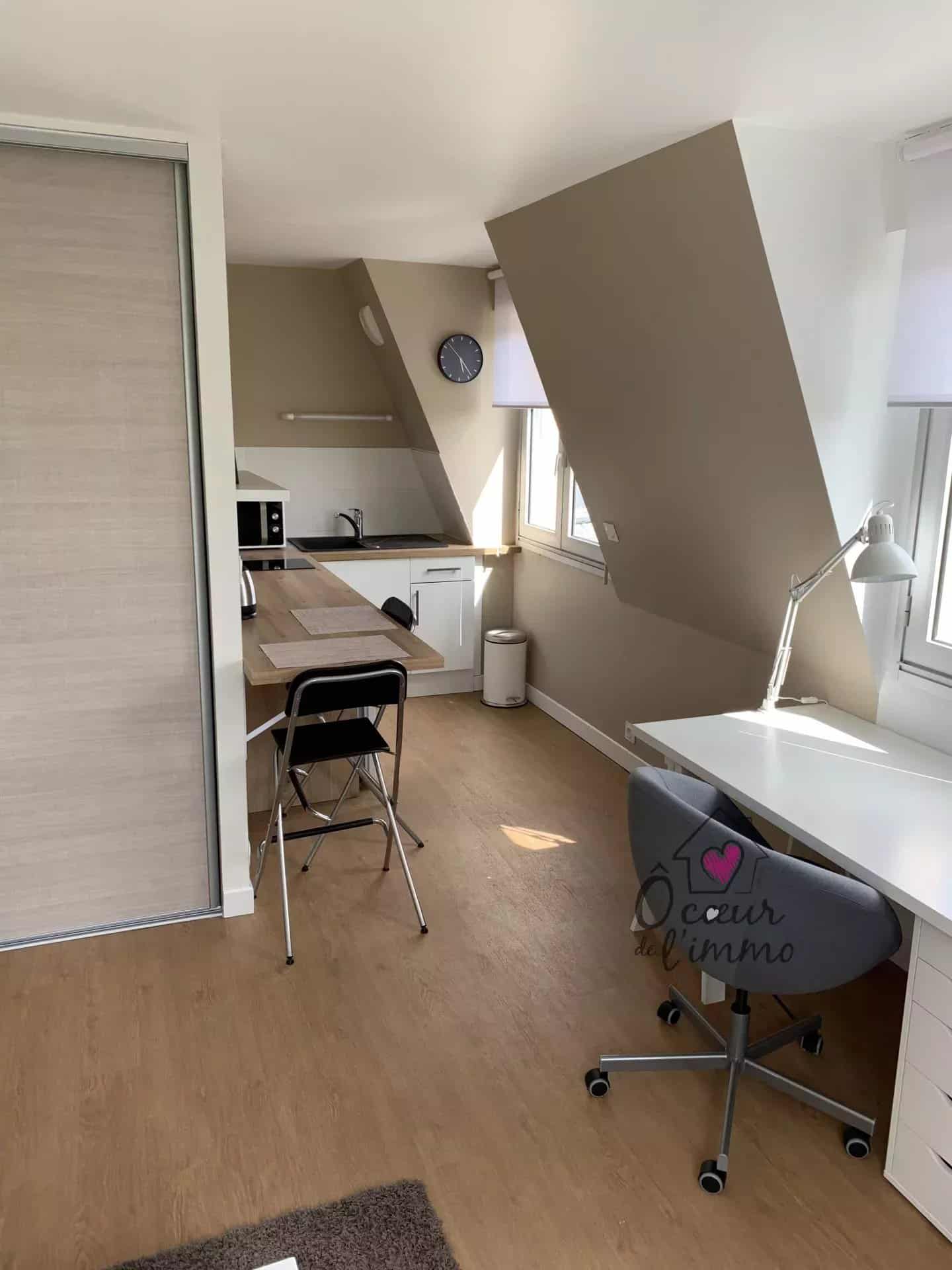 CENTRE VILLE CHOLET – STUDIO MEUBLE