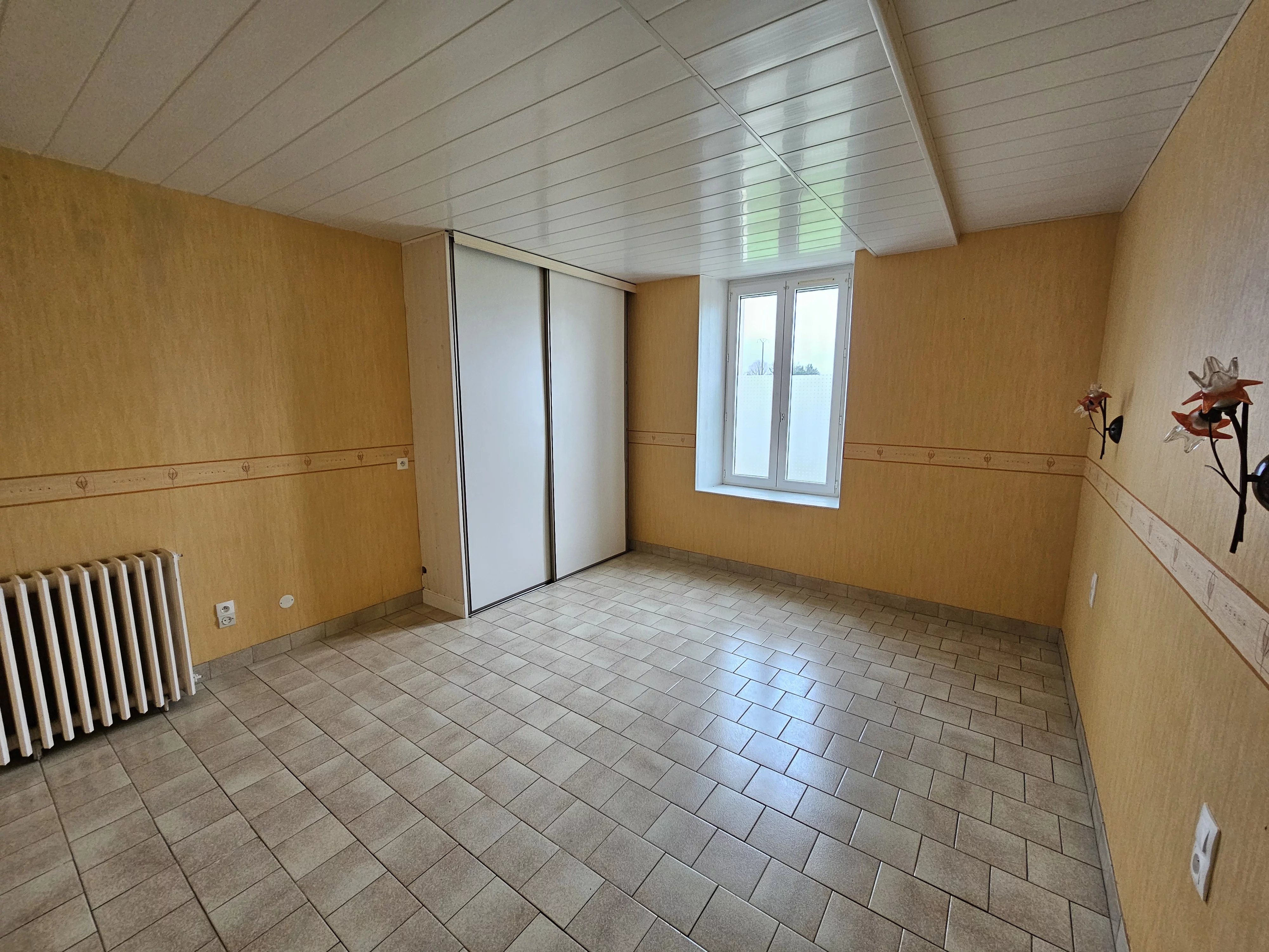 A 5 MINUTES DE CHOLET EN CAMPAGNE!