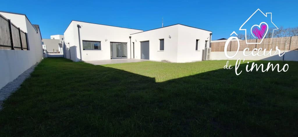 Maison à vendre - Cholet - Moderne 4 Chambres Avec 50M2 de Garage