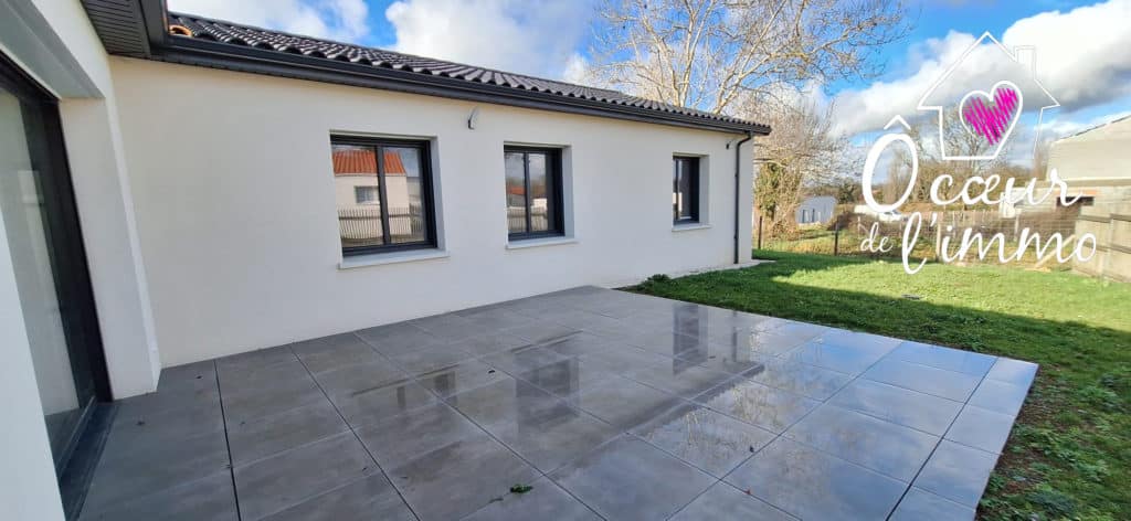 Maison : 4 chambres de 2023 sur 600m2 de terrain