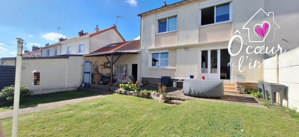 Maison 3 chambres + garage au Sacré Coeur.