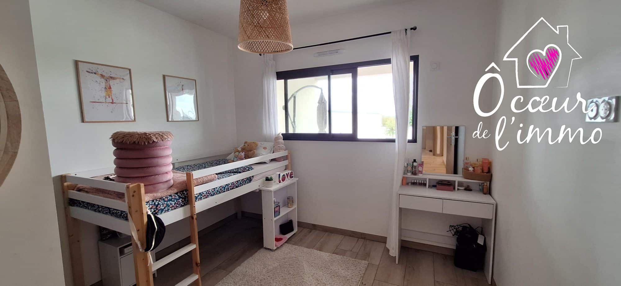 Maison plain pied 2021 : 4 chambres avec garage + Piscine.