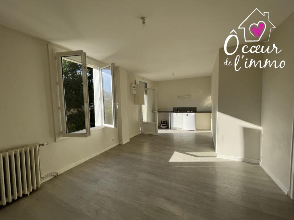 Appartement à louer - Cholet - Studio Cholet