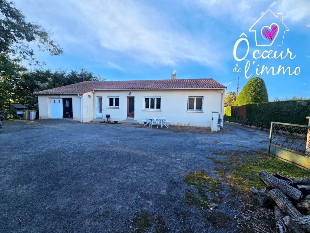 Maison à vendre - Vezins - Plain Pied