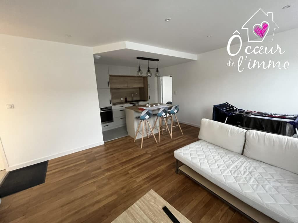 Appartement à louer - Cholet - Meuble T2