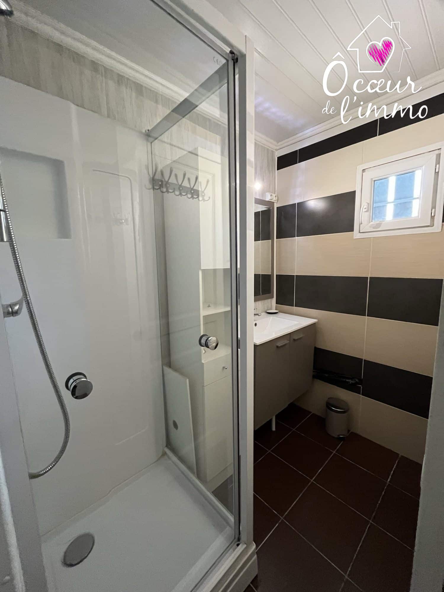APPARTEMENT EN COLOCATION