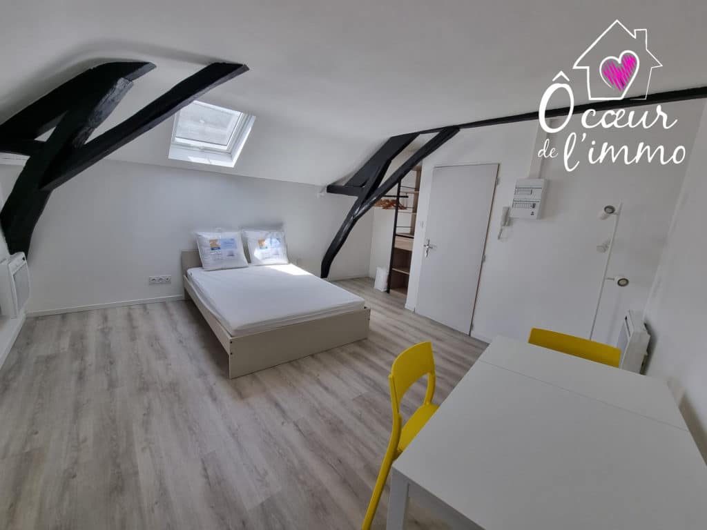 Appartement à louer - Cholet - Studio Centre Ville Cholet