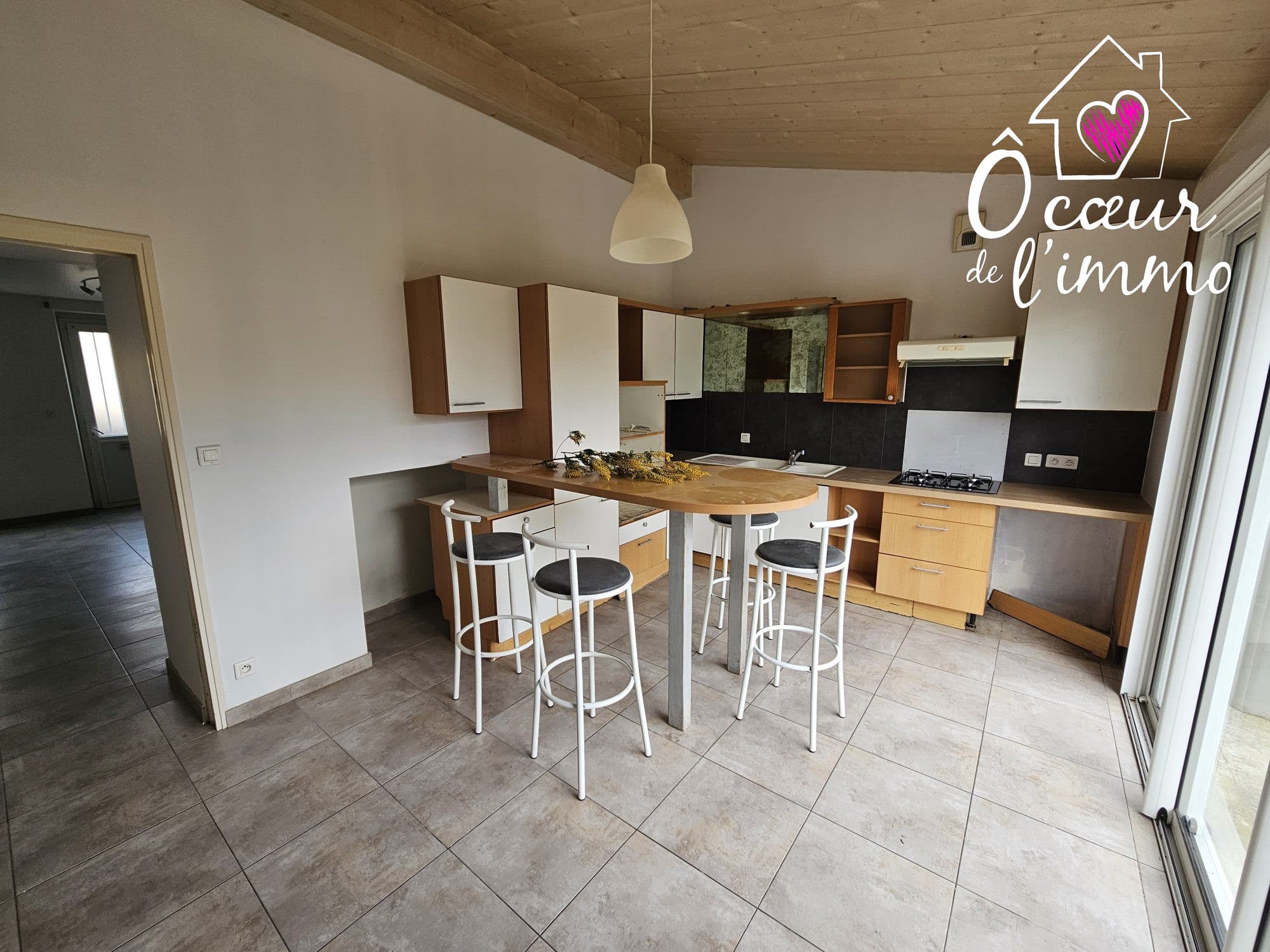 MAISON 2 CHAMBRES NUAILLE