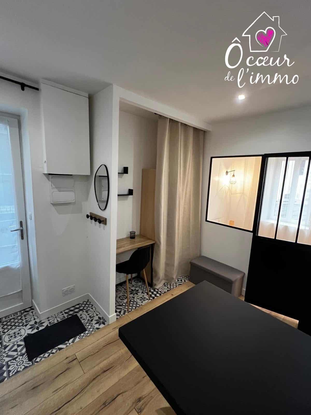 LOGEMENT T2 MEUBLE REFAIT A NEUF CENTRE VILLE