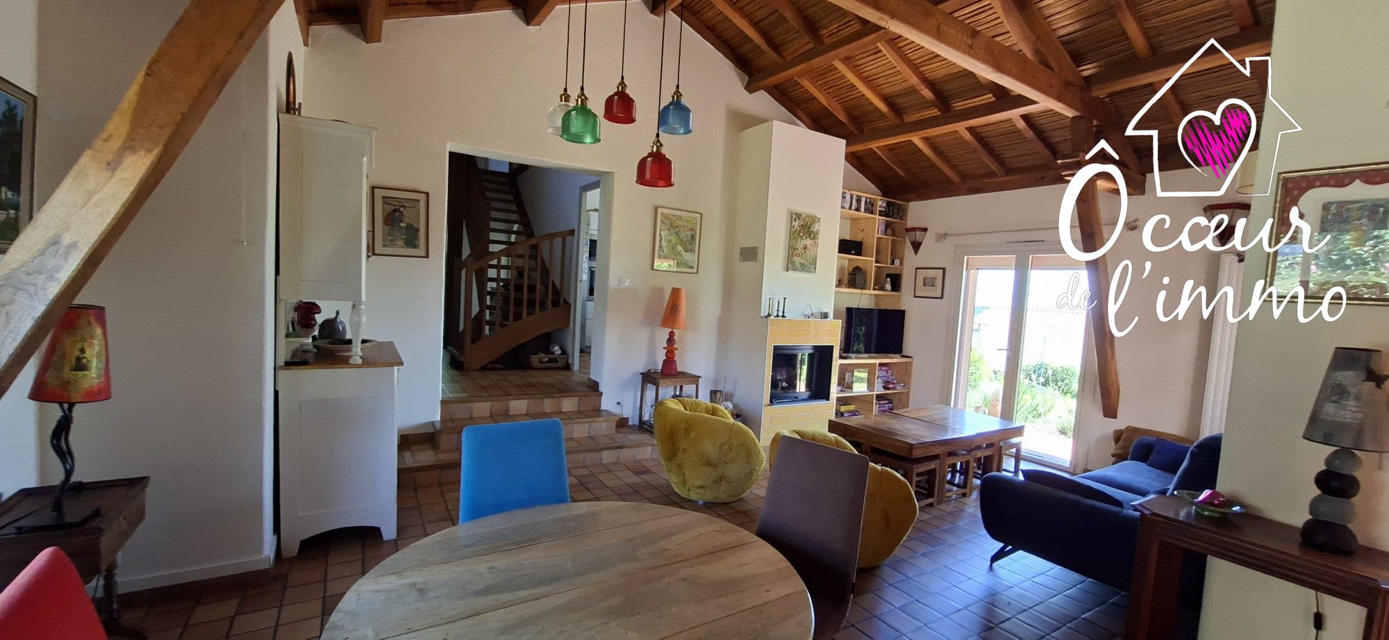 Maison 5 chambres + double garage.