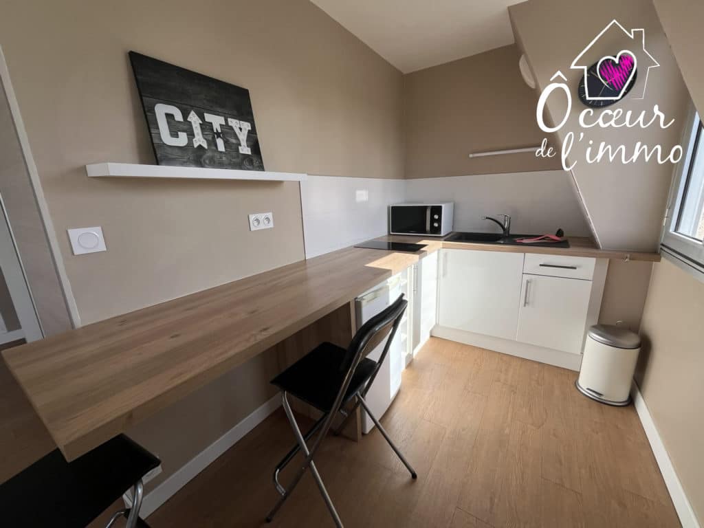 Appartement à louer - Cholet - Studio en Centre Ville