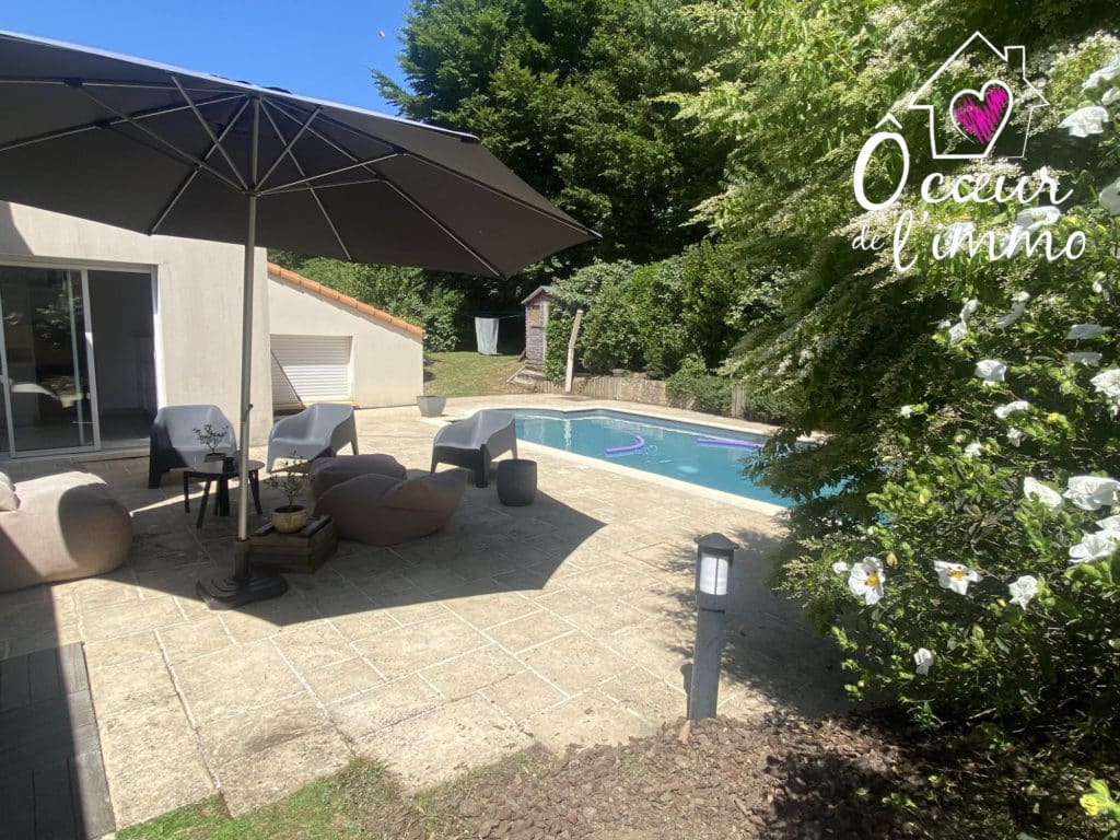 Maison à vendre - Le Puy-Saint-Bonnet - Splendide Pavillon Proche de Cholet !!