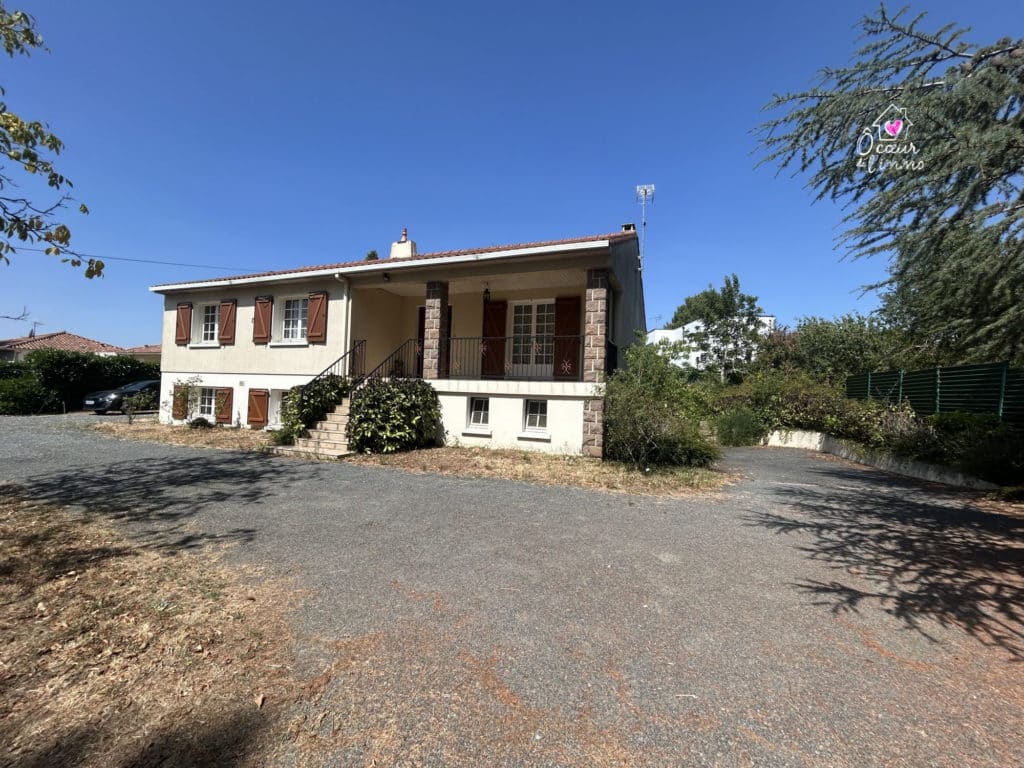Maison à vendre - Cholet - Pavillon sur sous Sol