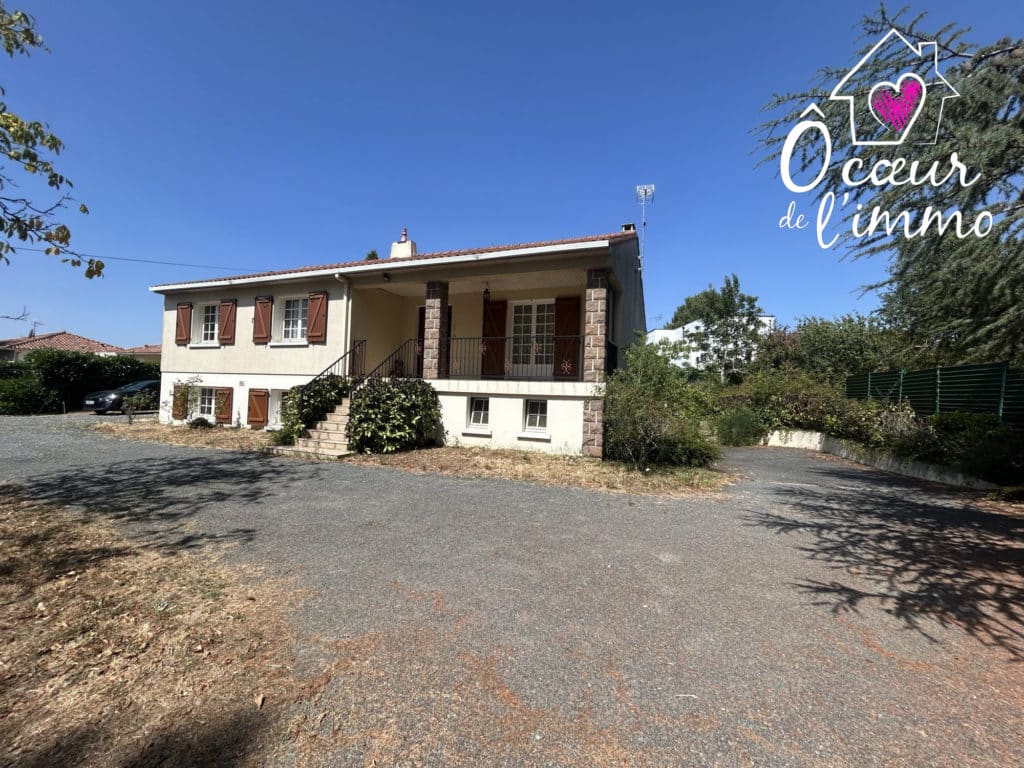 Maison à vendre - Cholet - Pavillon sur sous Sol