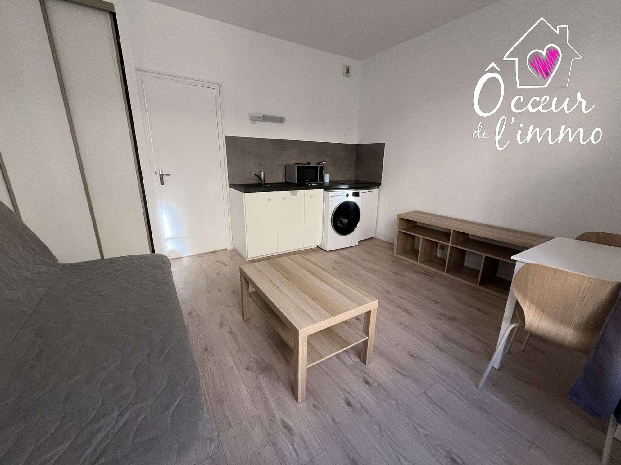 CENTRE VILLE CHOLET T2 MEUBLE