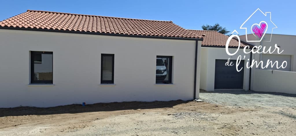 Maison à vendre - Cholet - Très Beau Plain Pied de 2026 : 3 Chambres : 100 M2 Habitable + Garage.