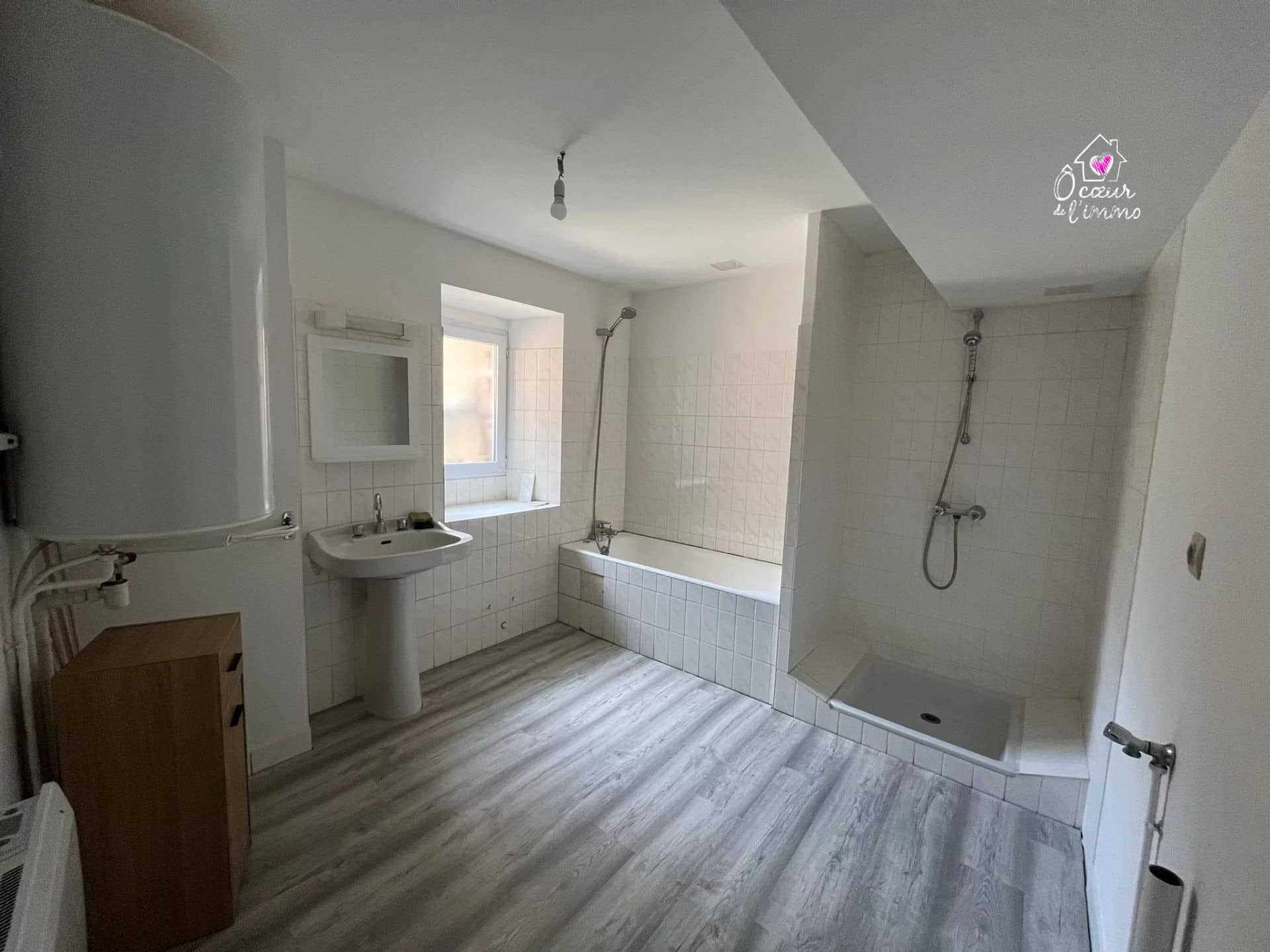 VEZINS APPARTEMENT 2CH